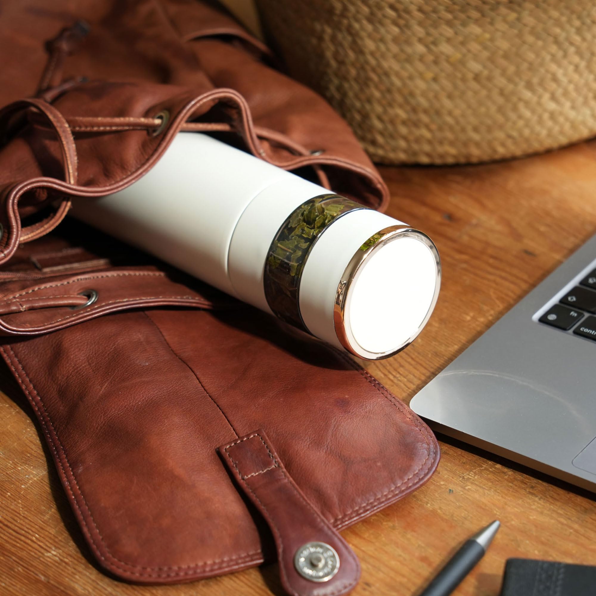 Bouteille à thé blanc 450 ml – Bouteille de thé en vrac avec infuseur, bouteille à thé pour chaud et froid, gobelet de voyage