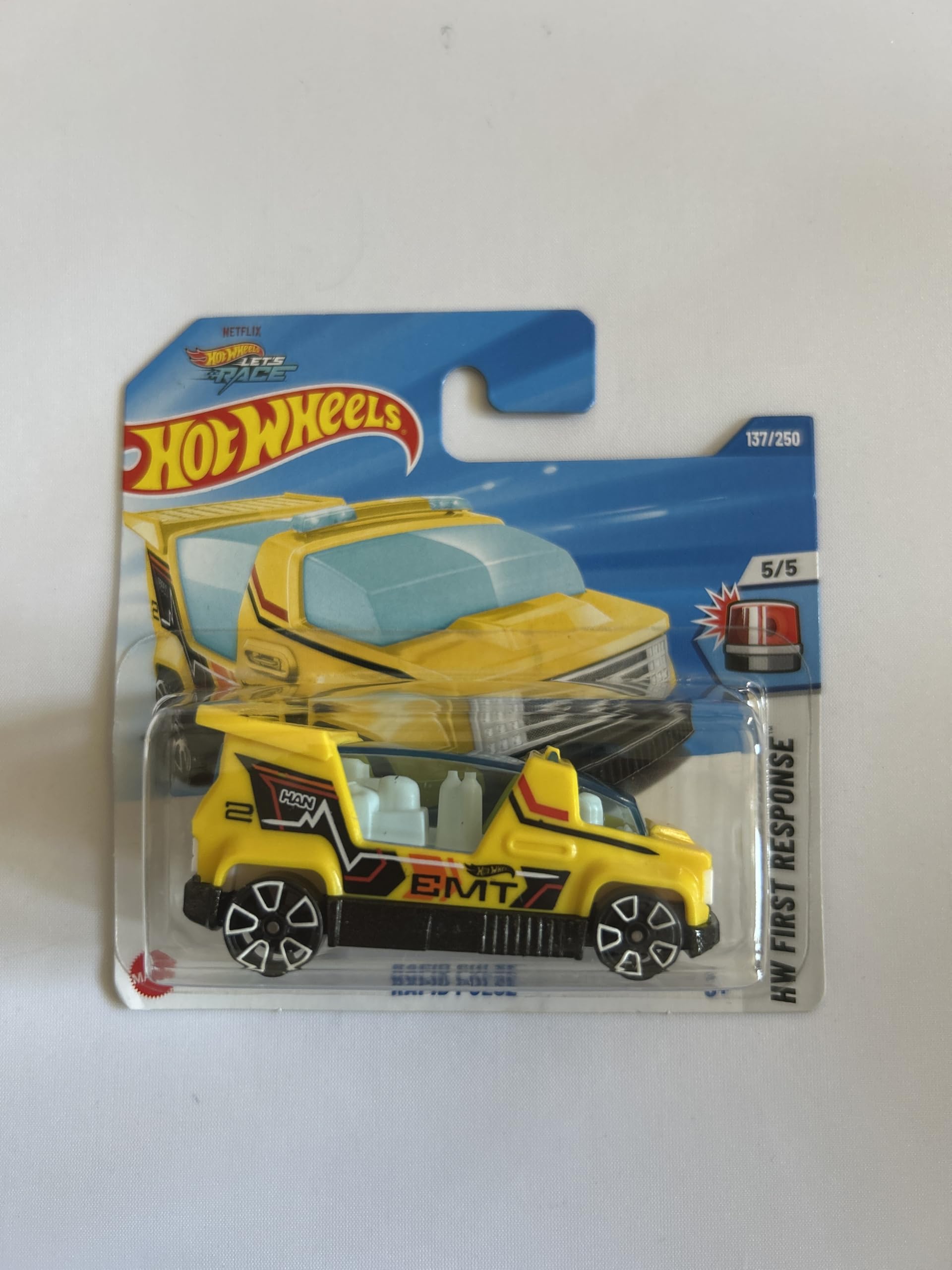 Hot Wheels 1:64 Scale Play or Display Vehicle Car Collection Kids Gift 2025 Model Choose 1 Car (HYY76, 137/250 Rapid Pulse)