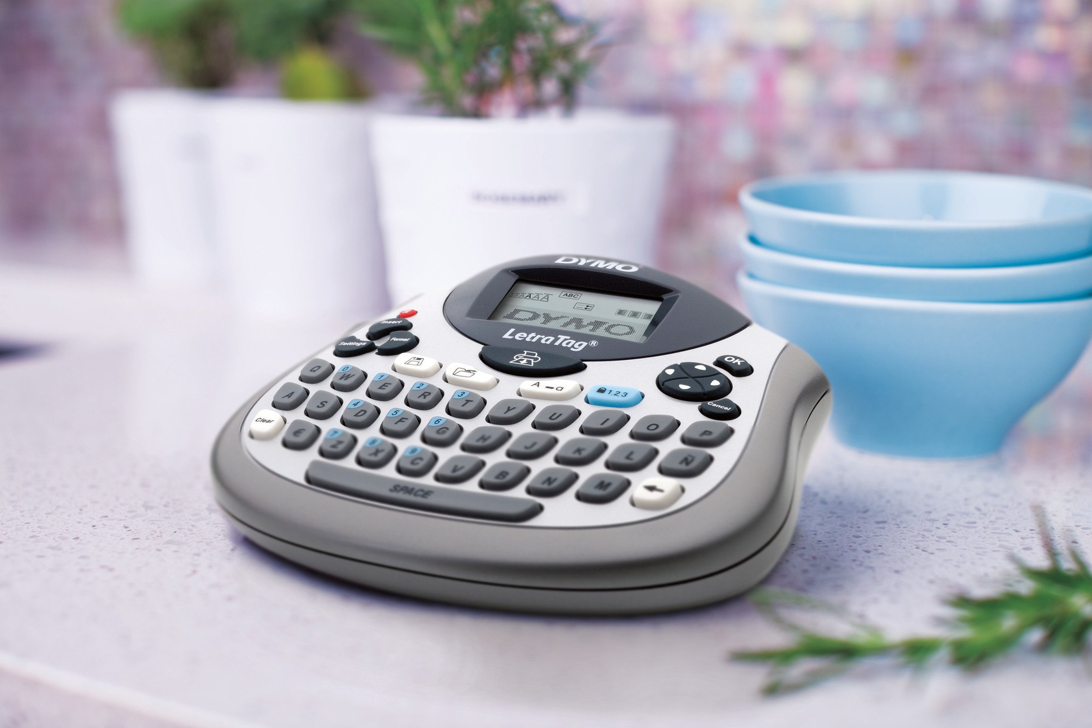 Macchina Etichettatrice Portatile LetraTag LT-100T QWERTY - Dettaglio