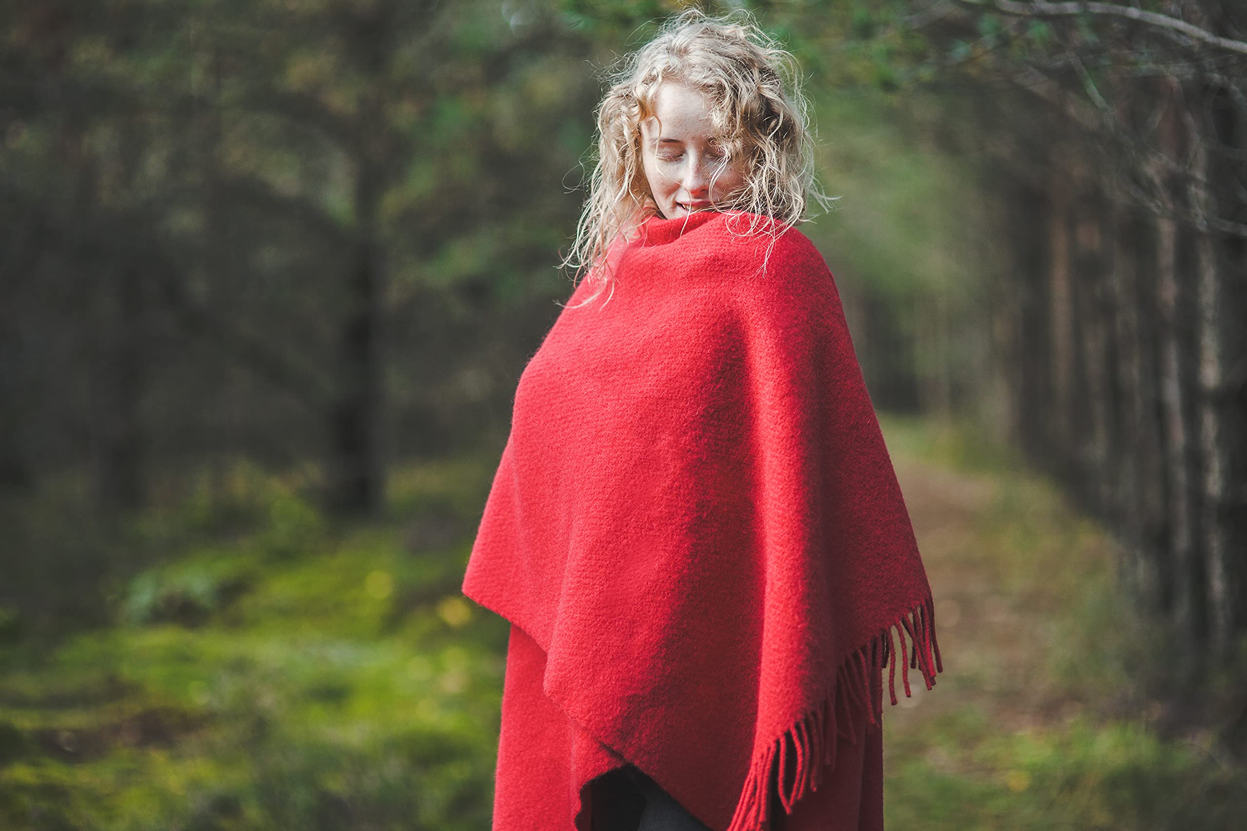 Bufanda para mujer, 100 % lana de Nueva Zelanda, poncho, estola y paño para cubrir – para mujeres – 130 x 170 cm con flecos, rojo,