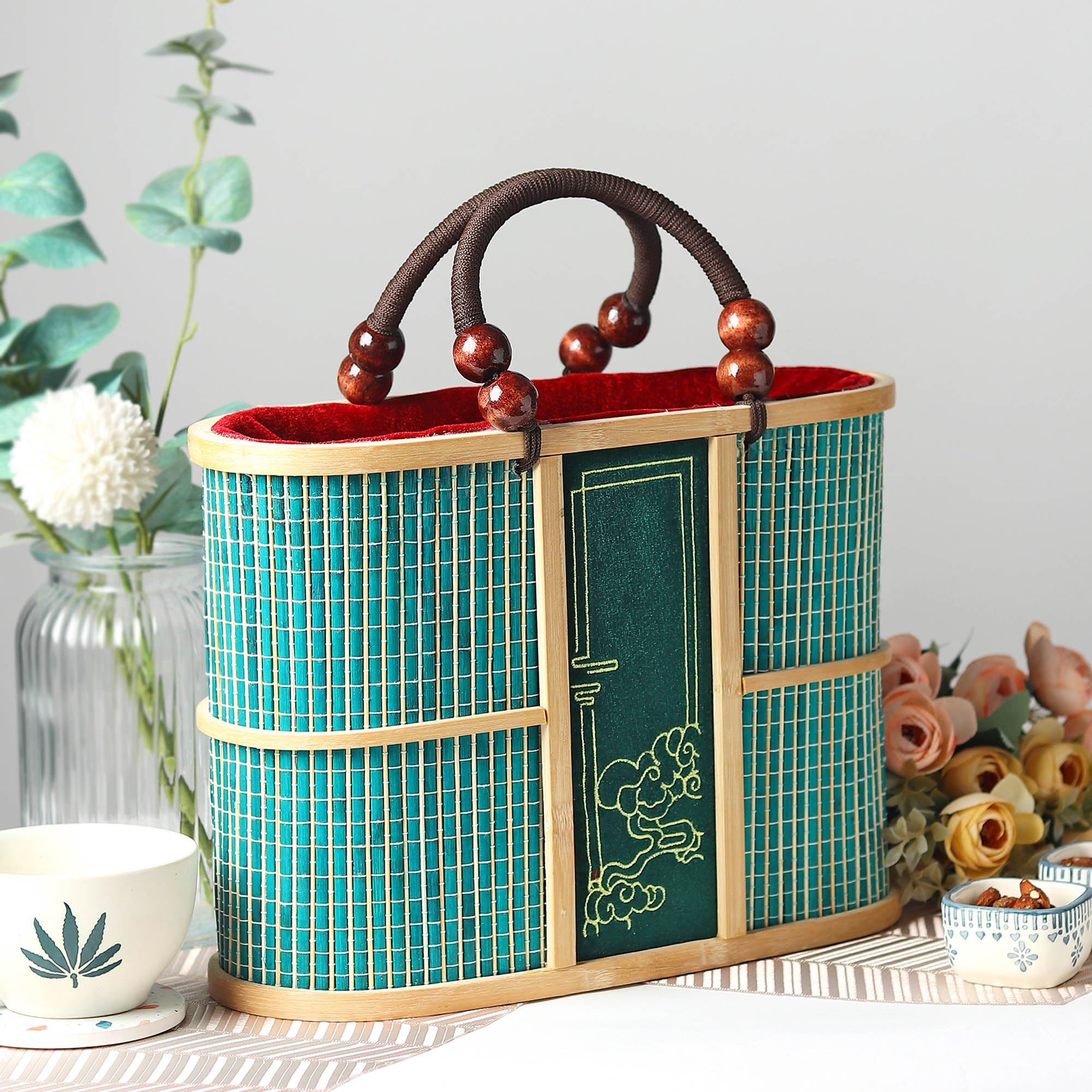 Habere India-All the Cultures Fabricating India Bamboo Picnic Basket with Top Handle Ideal for Outdoor Dining and Family Picnics | Wicker Modern Picnic Basket (L35 x W15 x H28 cm)