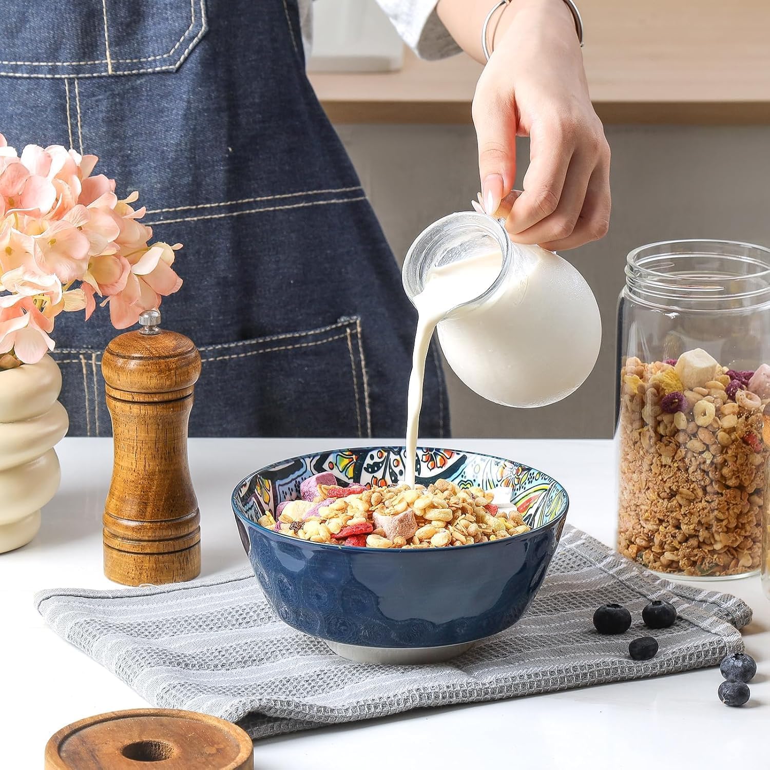 KitchenTour Cereal Bowls Set of 6, 26 oz Ceramic Soup Bowls for Kitchen, 6.3 Inch Colorful Serving Bowls for Oatmeal, Salad, Pasta, Dessert - Microwave & Dishwasher Safe - Image 2