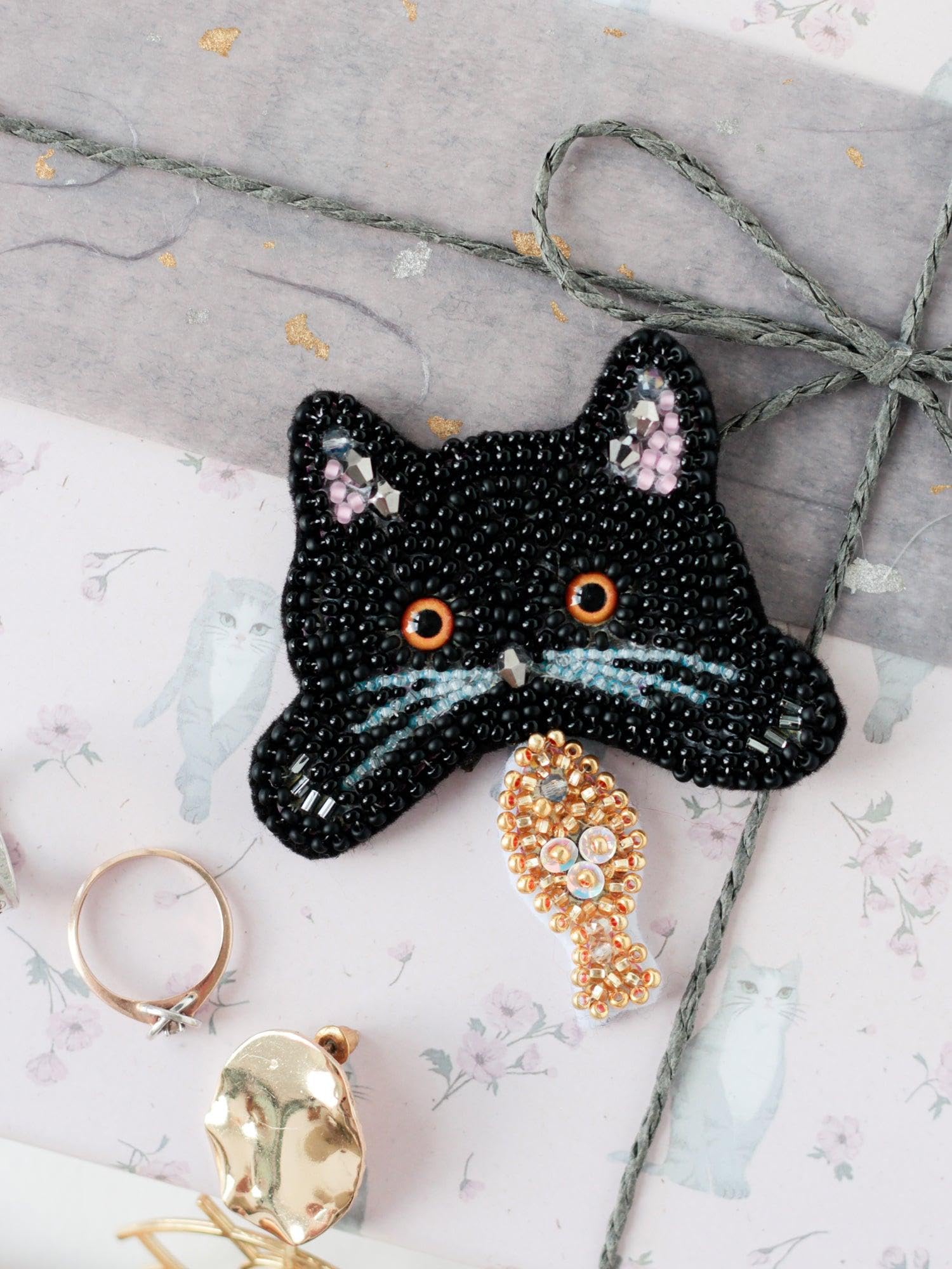 Wizardi Black Abris Art Bead Embroidery Decoration Kit Good Catch Ad-215