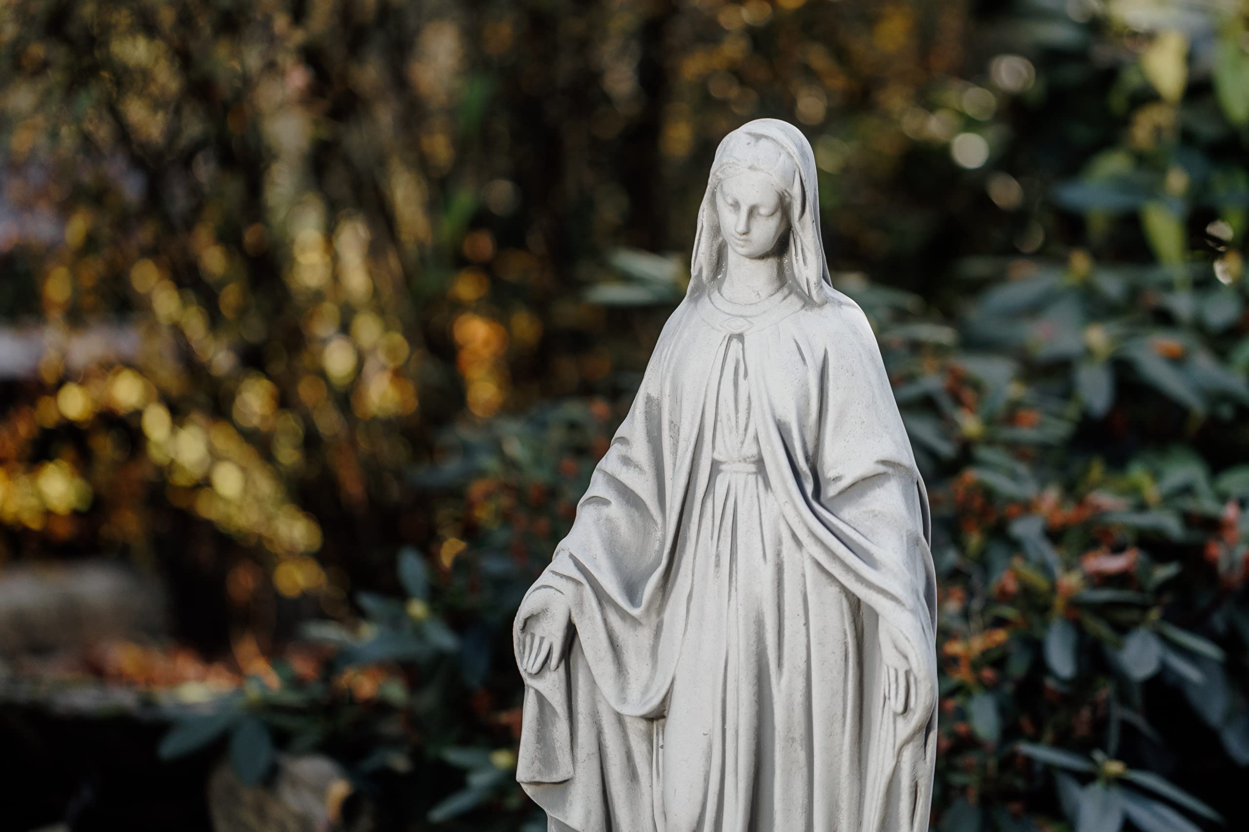 gartendekoparadies.de Statue Madonna Mutter Maria, Steinfigur, H. 63 cm, 16 kg, Grau, frostsicher aus Steinguss für Außenbereich