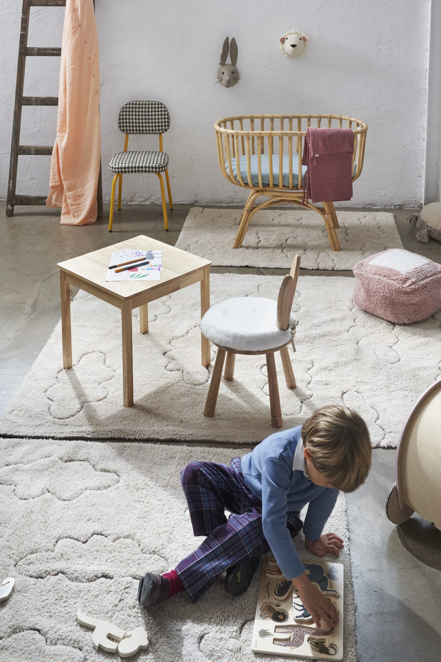 Lorena Canals - Waschbarer Teppich für das Kinderzimmer. Kollektion Rugcyled Wolken in Naturfarbe - handgefertigt mit natürlicher Baumwolle und ökologischen Farbstoffen - Größe: 120x160 cm.