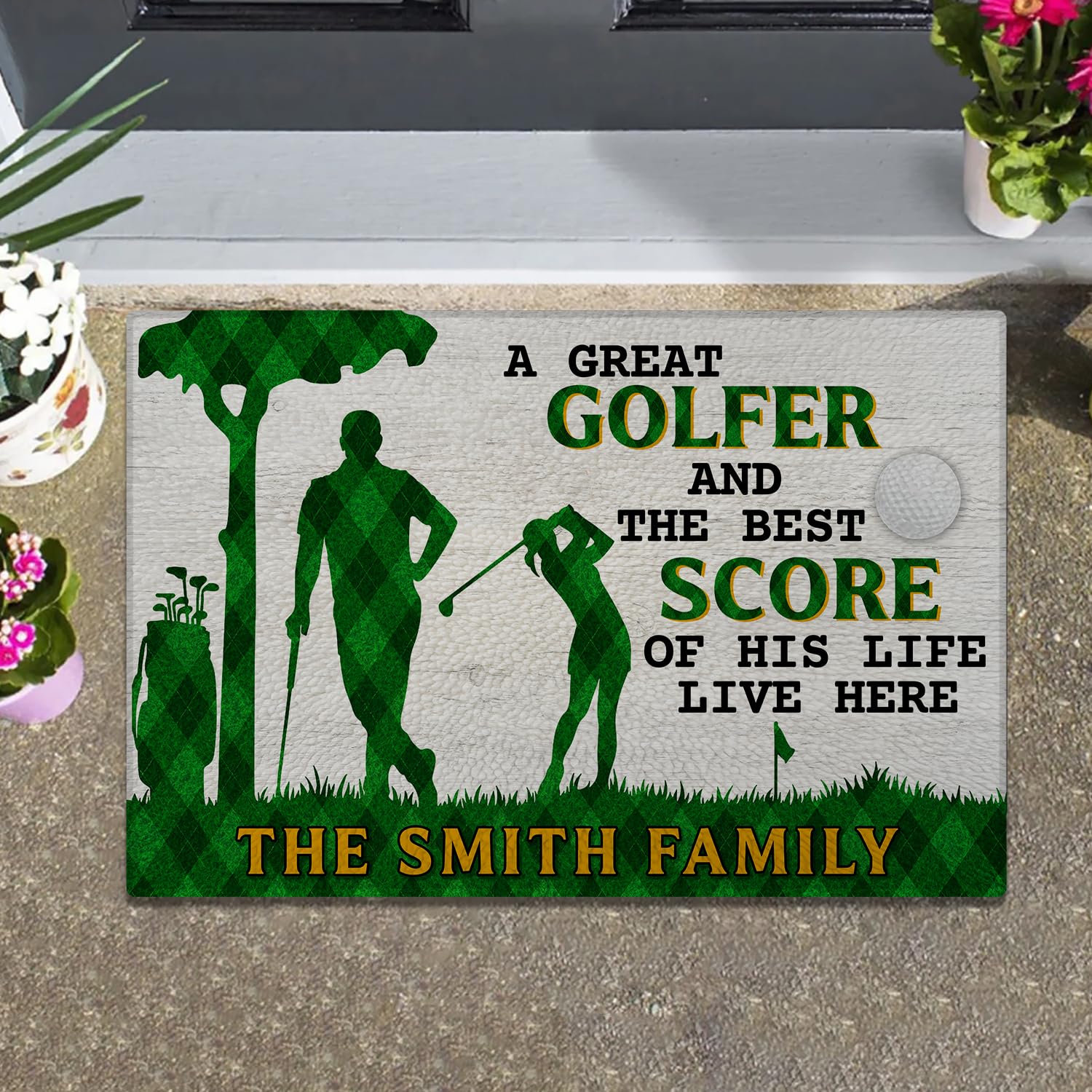 Personalized Golf Couple Doormat with Custom Family Name – Non-Slip Outdoor Welcome Mat for Front Door, Porch, Patio – Funny Gift for Golfer Husband and Wife, Wedding or Housewarming Present