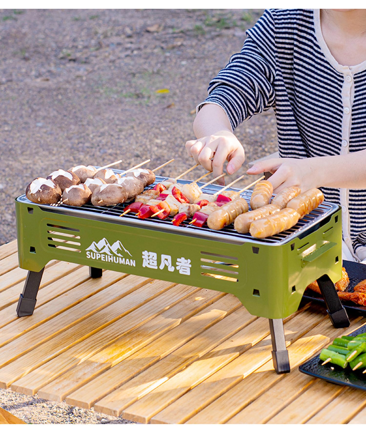 Parrilla carbón Plegable portátil con bandejas Laterales para 3-4