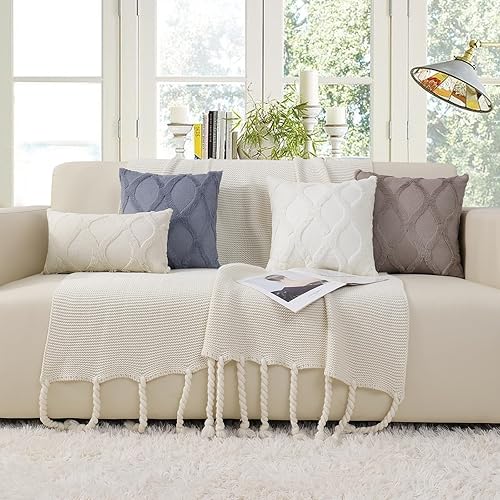 Miniatura 9 de decorUhome - Juego de 2 fundas de cojín decorativas, fundas de almohada afelpadas de lana sintética suave para sillón, cama, sofá y sala de estar,