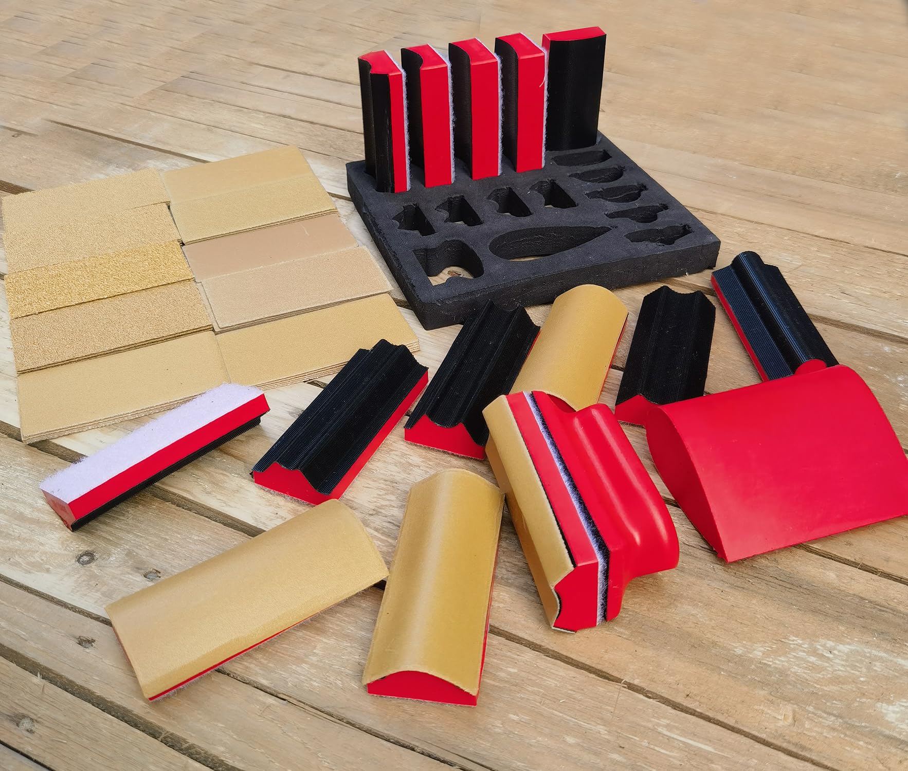 Juego de 16 bloques de lijado a mano rojos de 4 pulgadas + 40 piezas de papel de lijadora, perfil contorneado, material de espuma suave y duradero, intercambiable, formas convexas y cóncavas