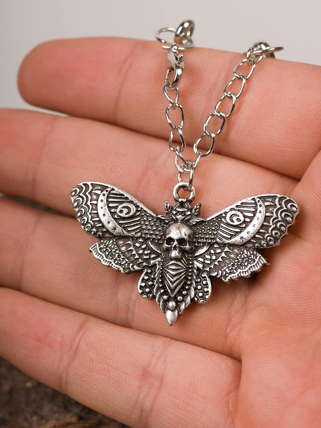 HAQUIL Gothic Barbed Wired Chain Goth Pendant Necklace, Halloween Gothic Punk Grunge Jewelry Gift for Women - Image 4