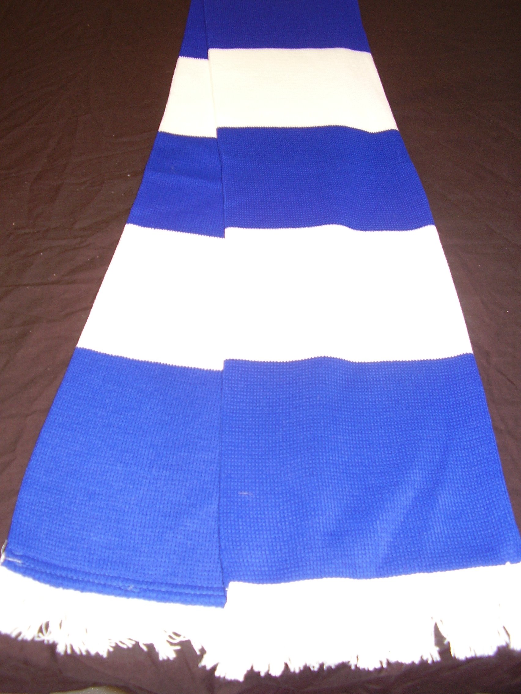 CARDIFF CITY BAR SCARF.. Free post
