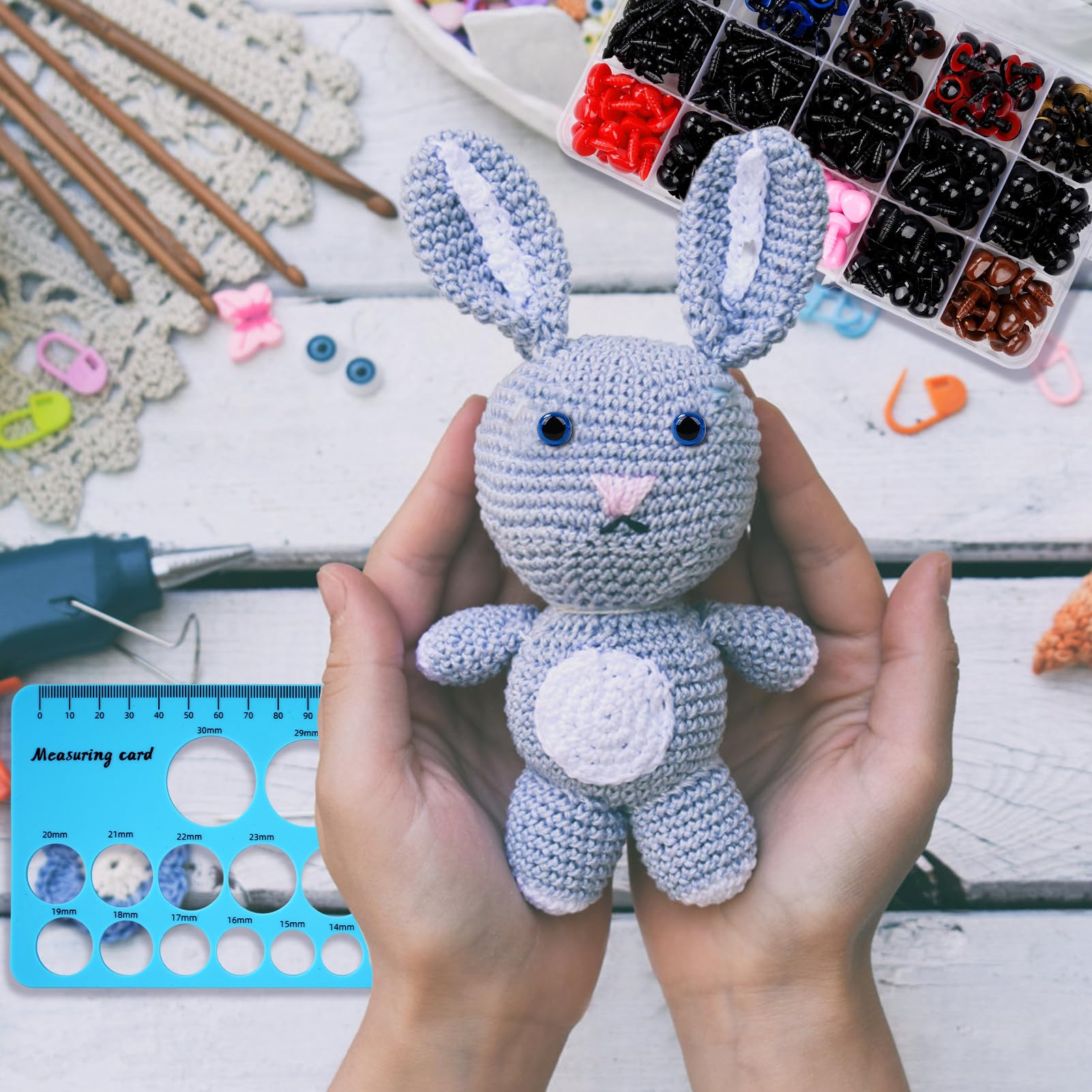 Kit de nariz de ojos de seguridad, herramienta auxiliar para ganchillo amigurumi con 752 piezas de ojos de seguridad, narices y alicates, cinta métrica, tamaño compatible con 5-31 mm (azul)