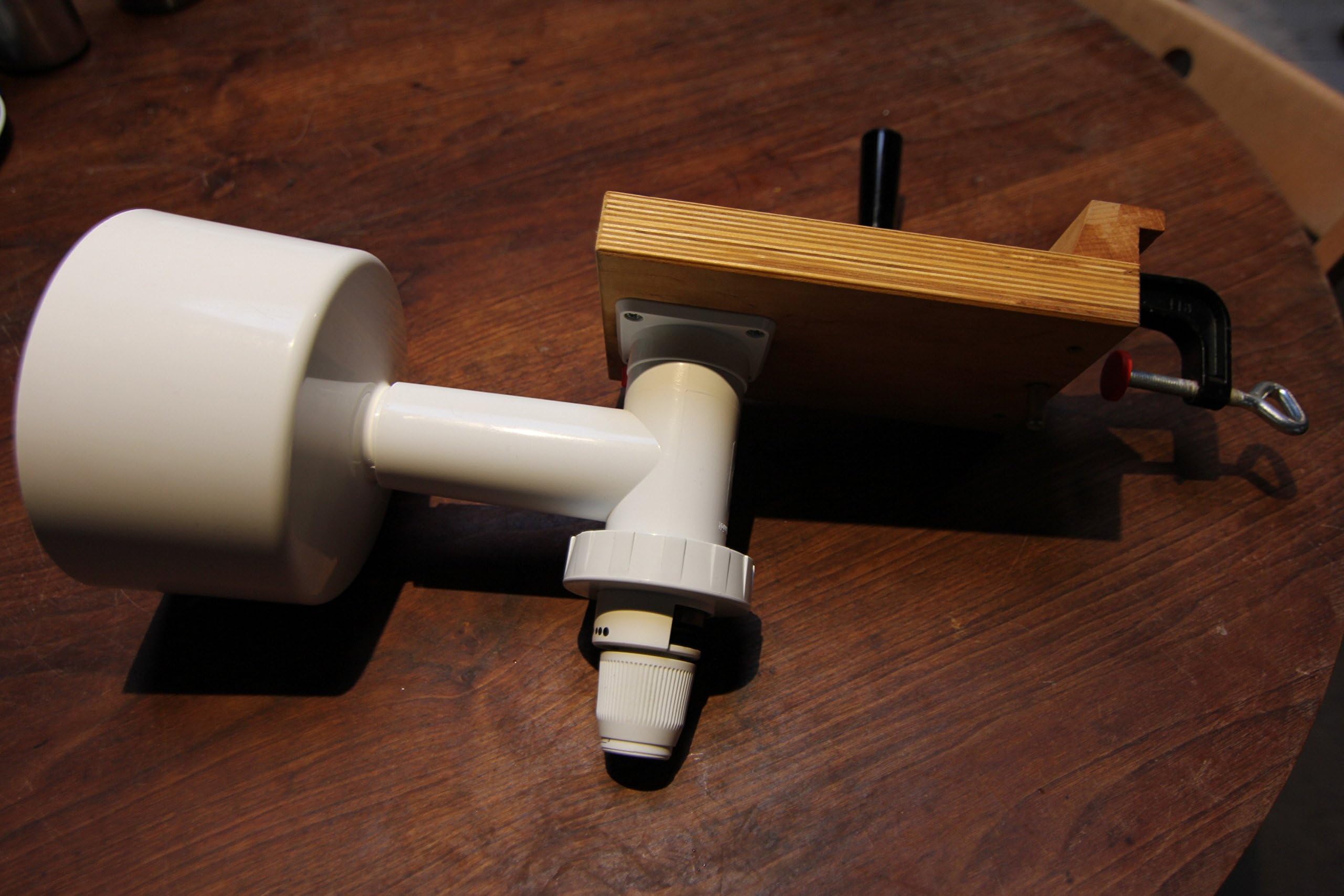 Family Grain Mill W/ Handbase