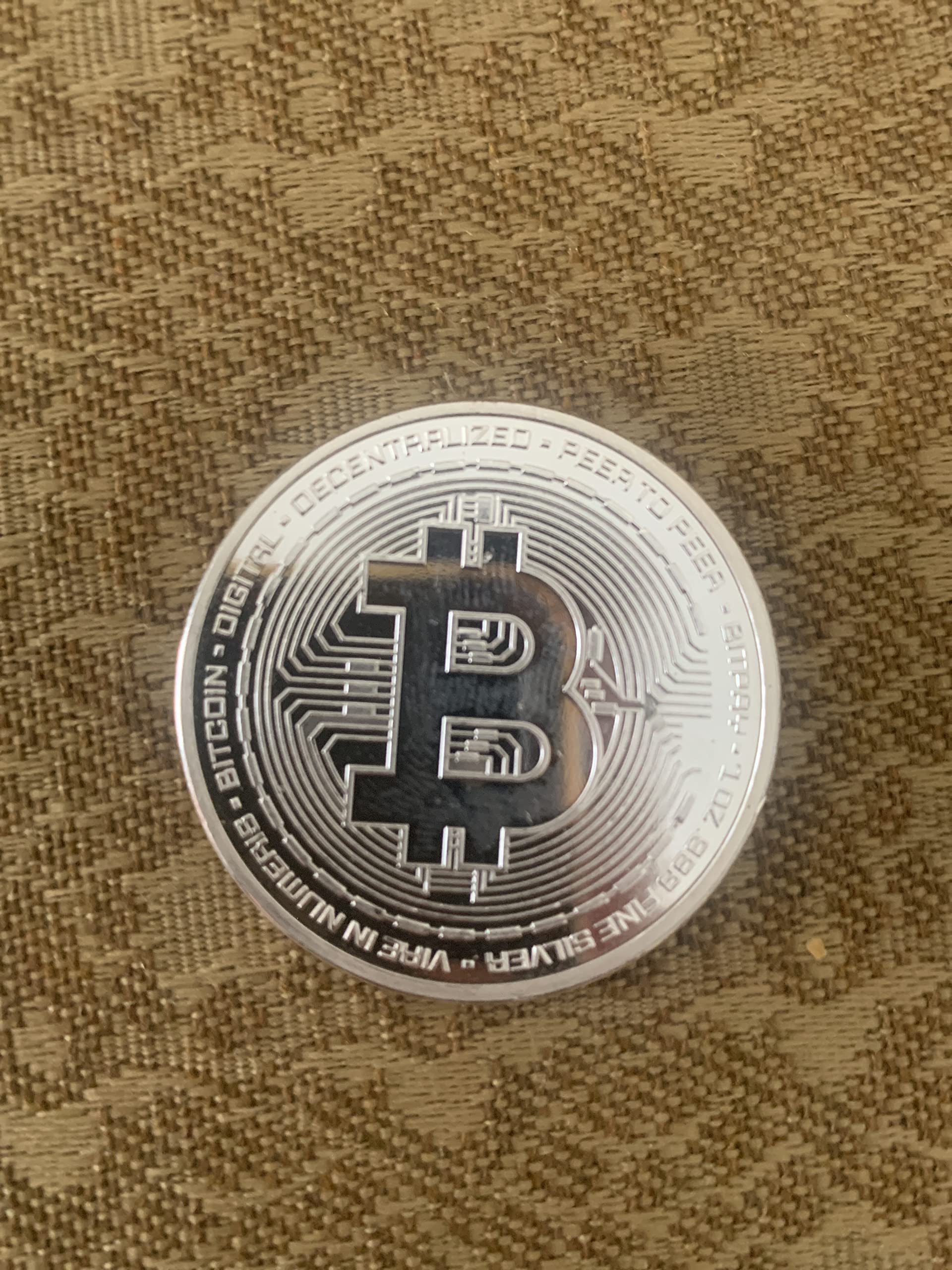 1 Troy Oz .999 Silver Cryptocurrency Bitcoin Round Private Mint  uncirculated in Protective Capsule : Amazon.co.uk: Toys & Games