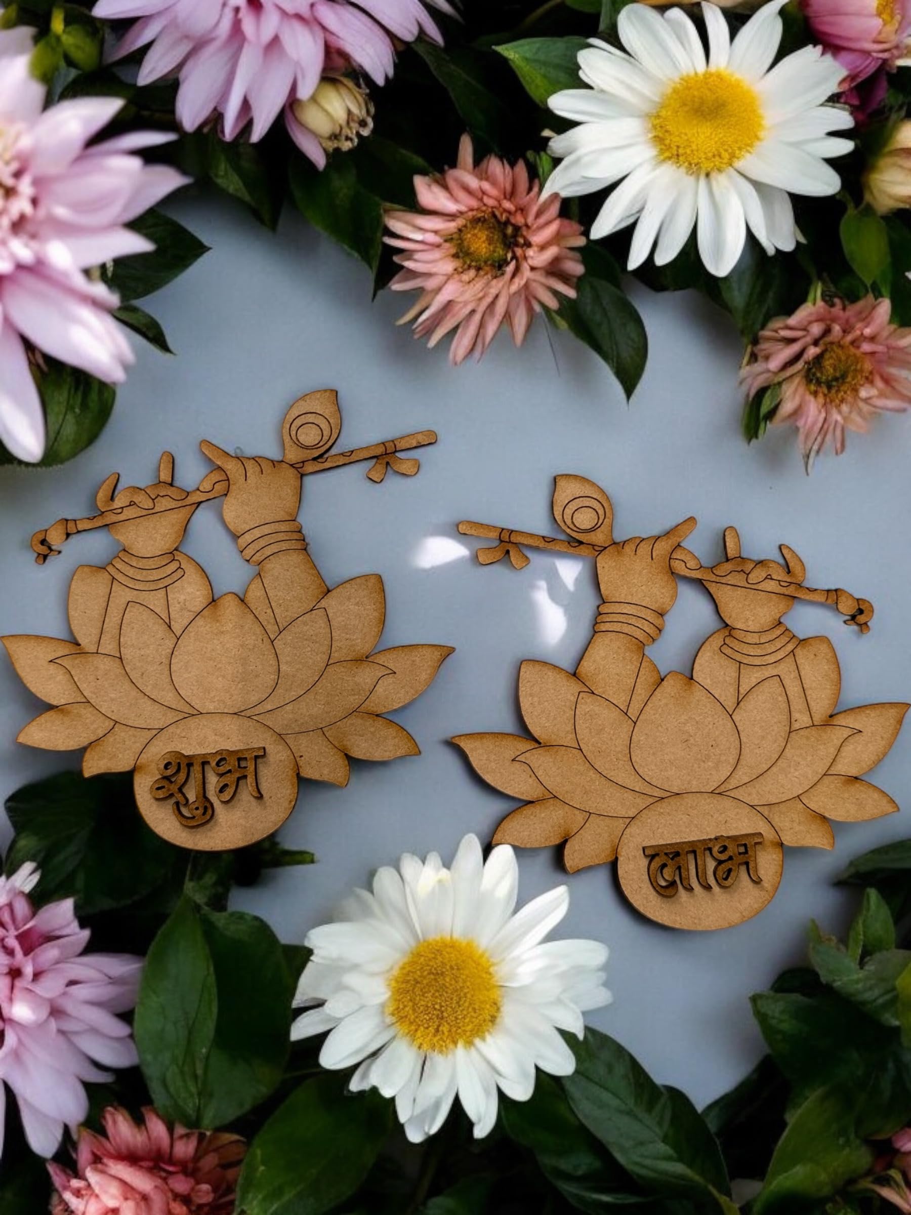 Бұлшық етті ерлер жалаңаш