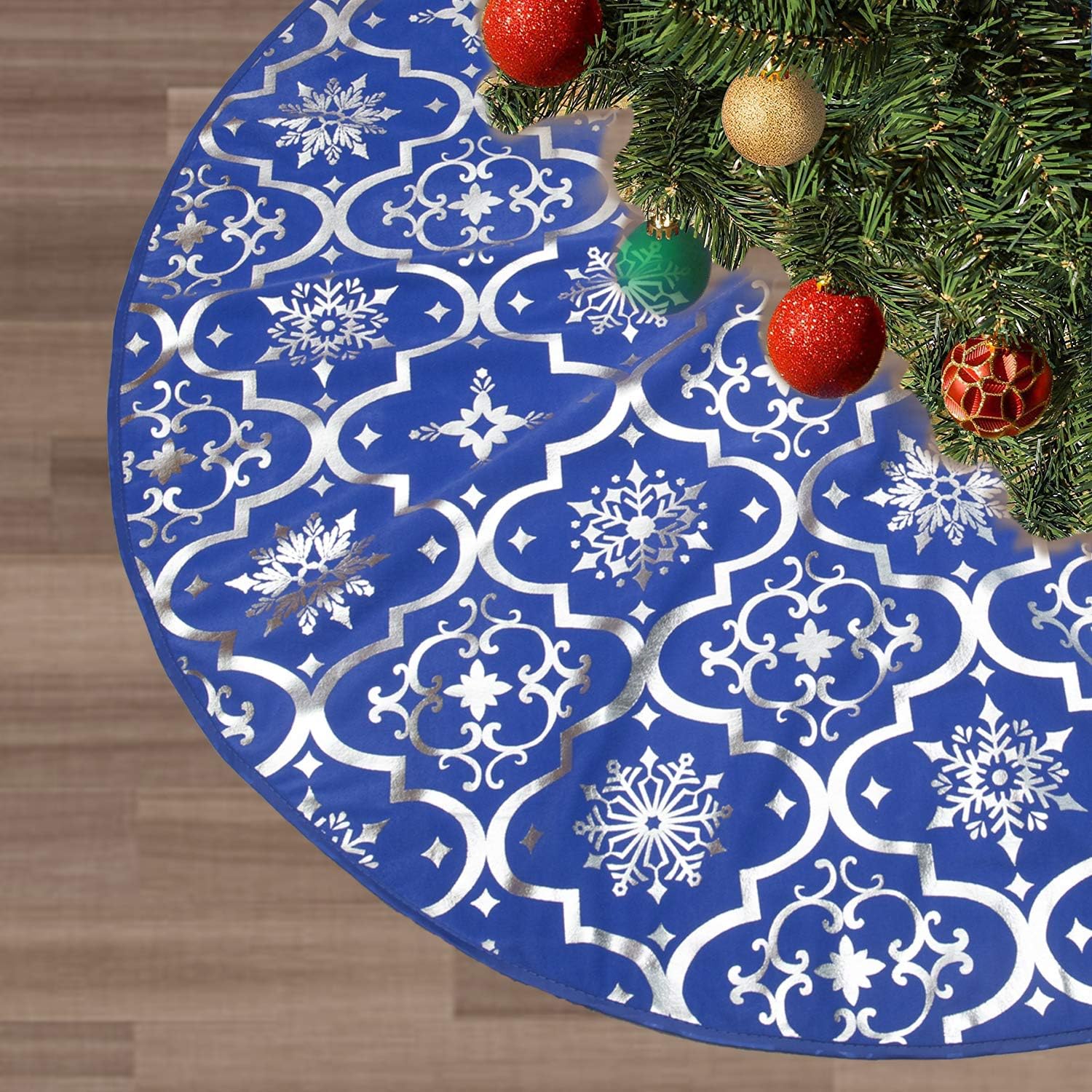 Wlflash Wlflash Christmas Tree Skirt 48 inches Large with Free Stocking Xmas Tree Skirts with Snowy Pattern for Christmas Tree Decorations
