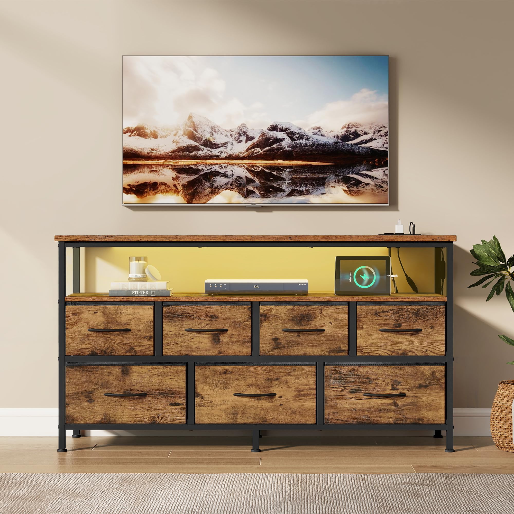 SONGMICS BELLAH Collection - Commode Chambre, Meuble de Rangement, Éclairage LED Réglable, Multiprise, 1 Étagère, 7 Tiroirs en Tissus, Style Industriel, Marron Rustique et Noir d’Encre LGS733KD01