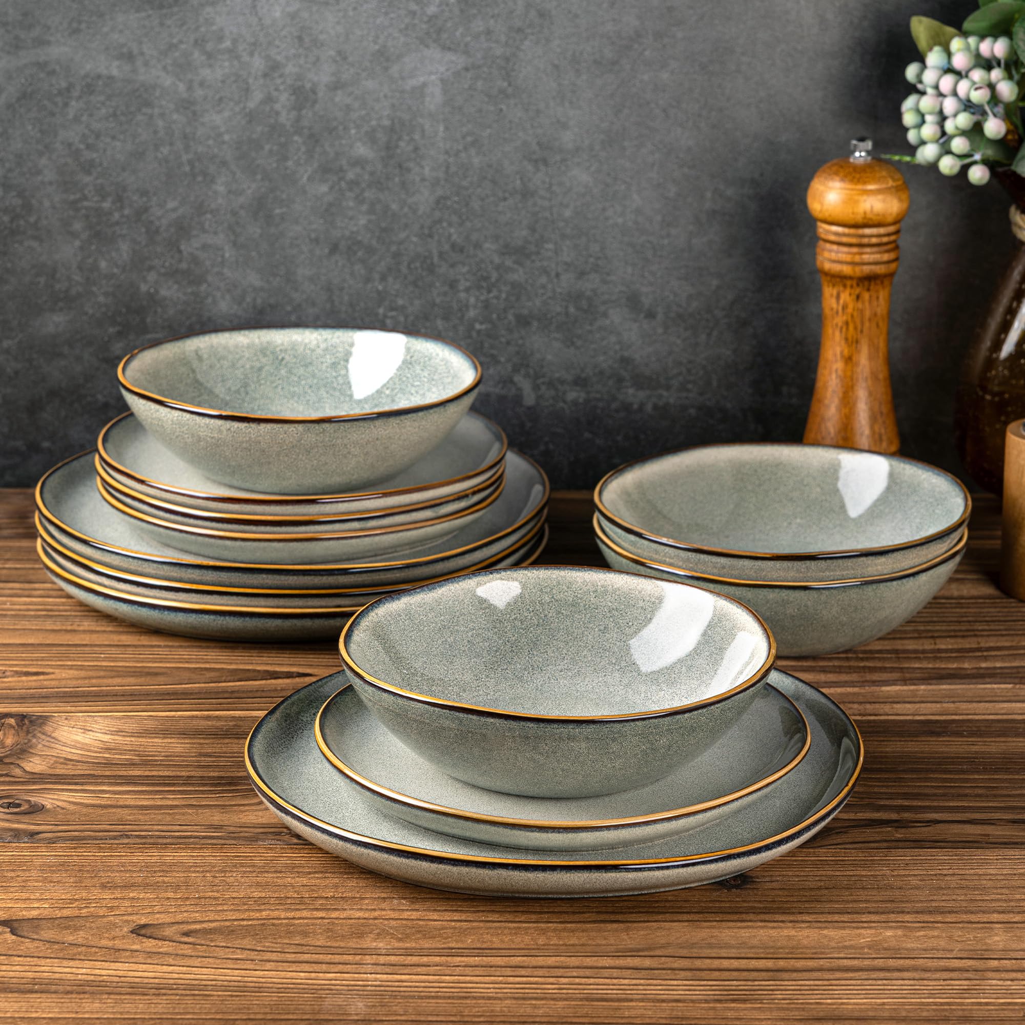 AmorArc Ceramic Dinnerware Sets,Handmade Reactive Glaze Stoneware Plates and Bowls Sets,Highly Scratch Resistant | Dishwasher & Microwave Safe Dishes Set,Service for 6 (18pc)