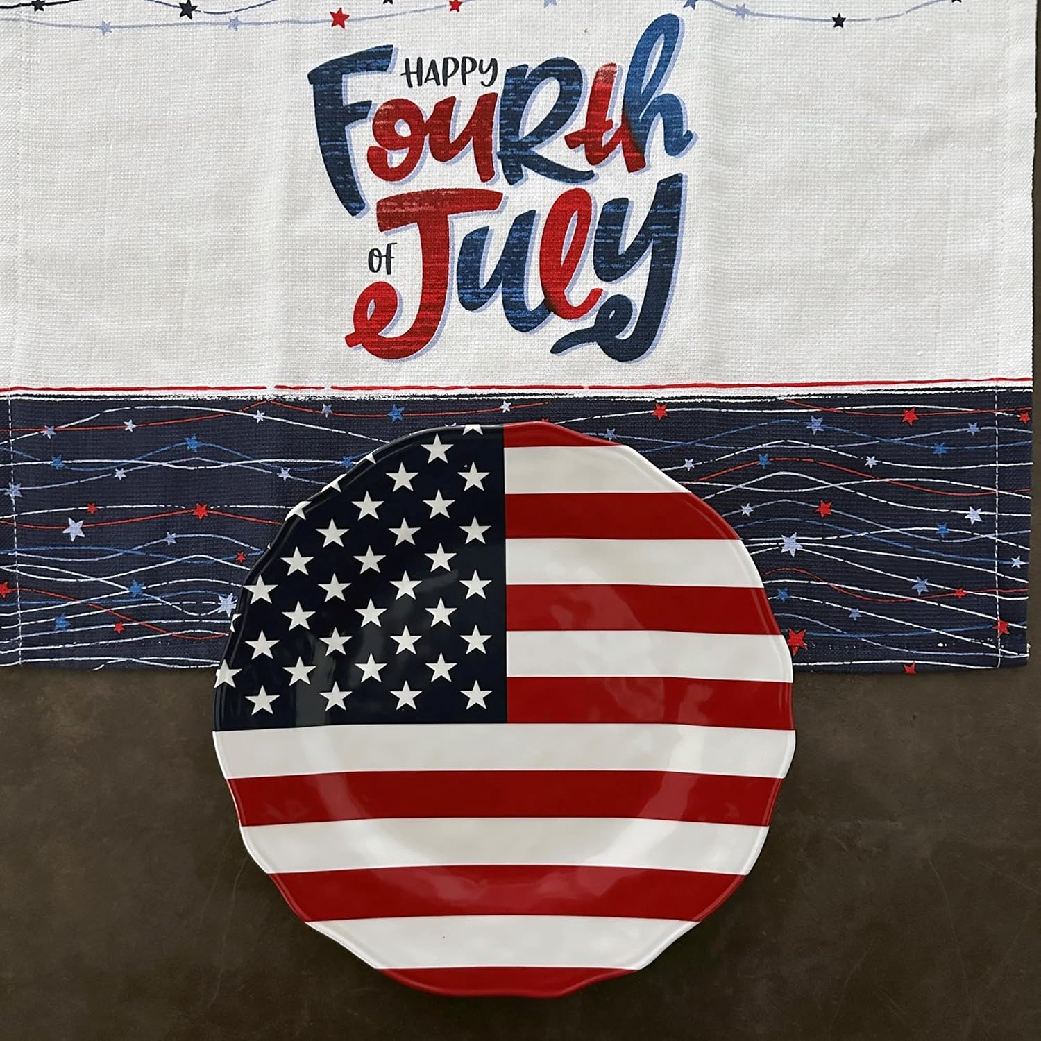 UP UPware American Flag Melamine Salad Plate Set, Flower Shaped Plates for Risotto, Pasta, and Salad, BPA-Free, Dishwasher Safe, Patriotic Colors, 8.75 Inch, Set of 6