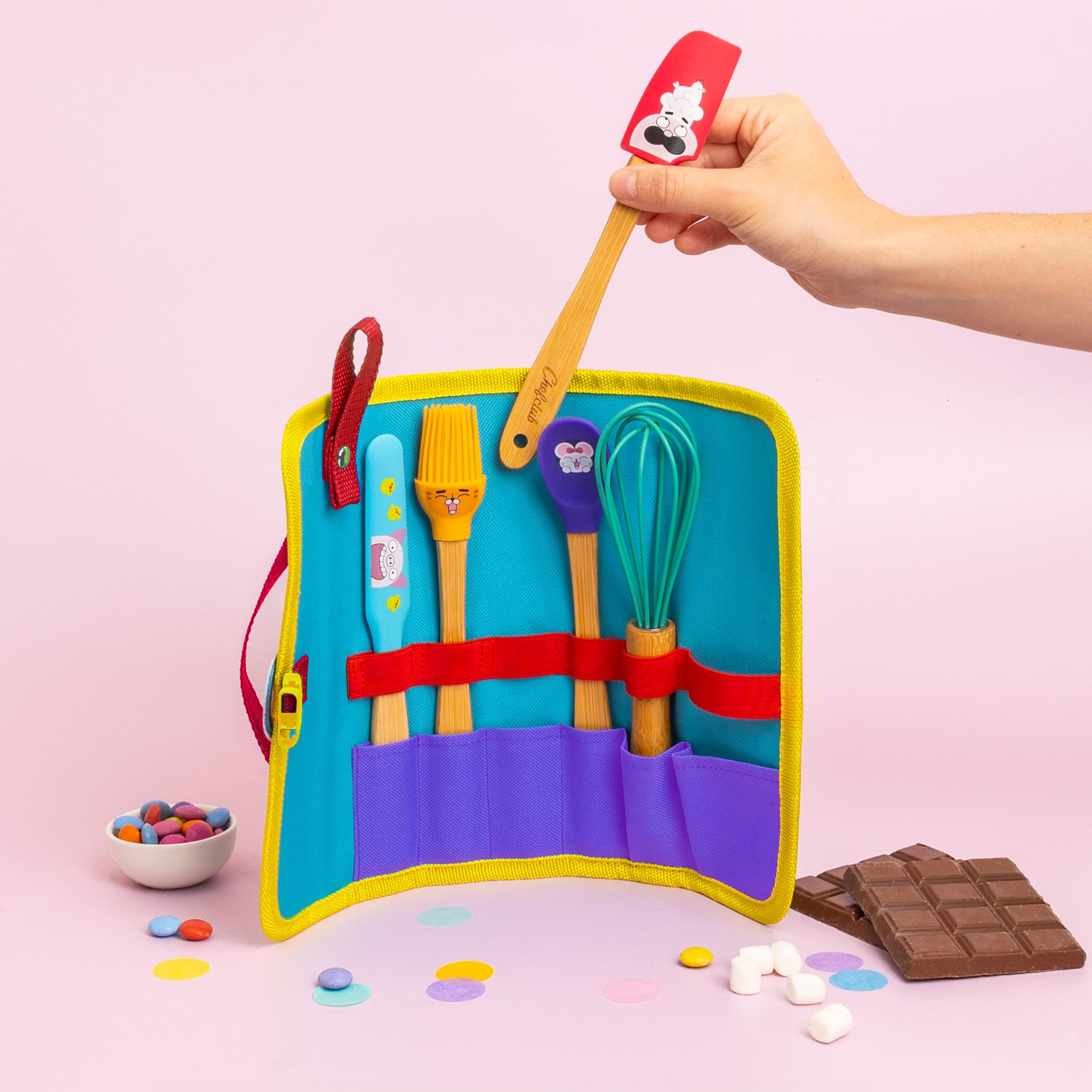 Chefclub Kids - Trousse de rangement avec Fouet, Spatule, Cuillère, Maryse et Pinceau - Dès 4 ans | Kit ustensiles de cuisine pour enfants - Matériaux sans BPA - Kit patisserie enfant - Idée Cadeau 4 ans