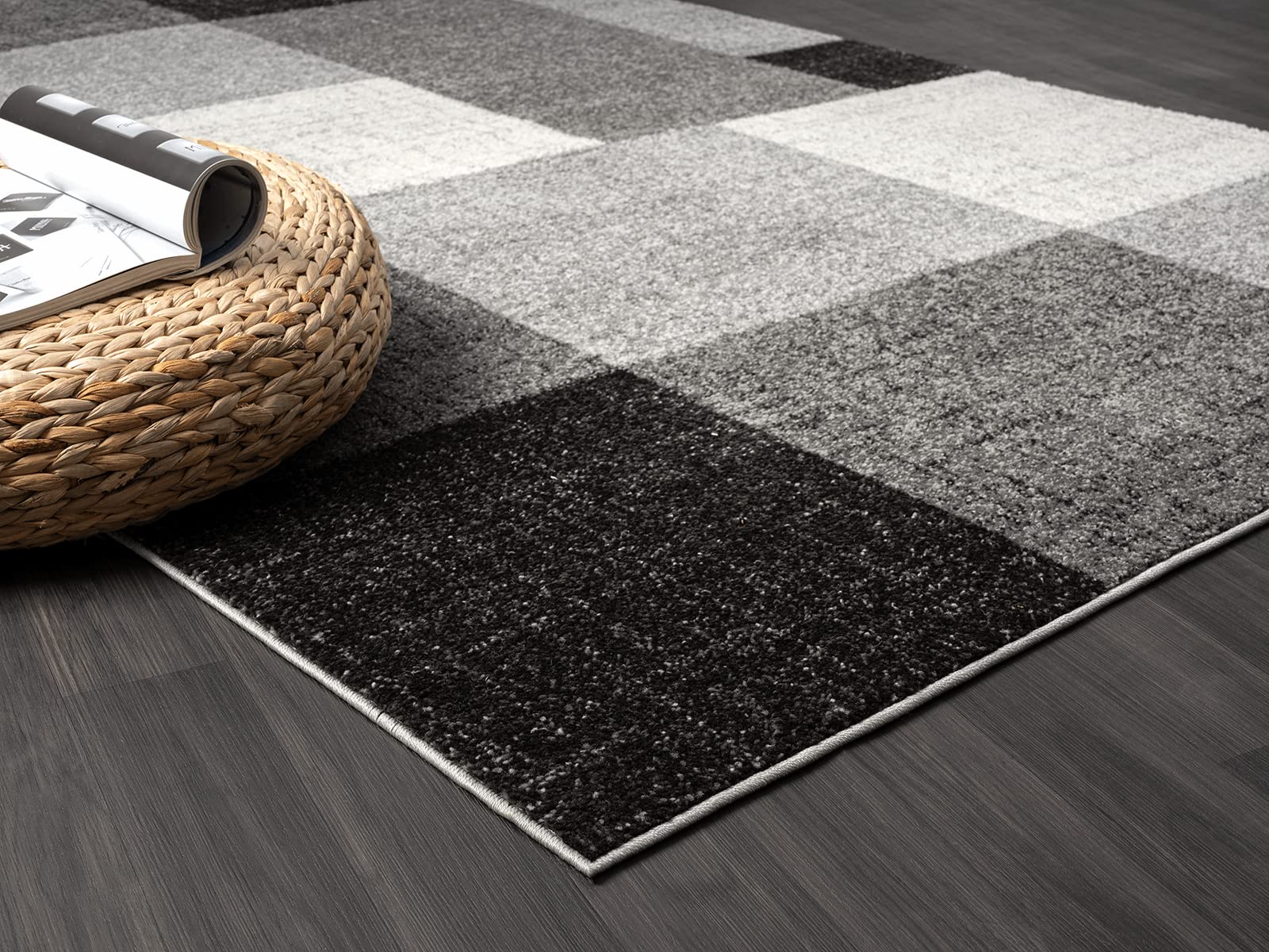 the carpet Pearl - Alfombra Moderna de Pelo Corto denso para salón Dormitorio, Corte de Contorno, patrón geométrico, patrón Ondulado, Gris, 140 x 200 cm