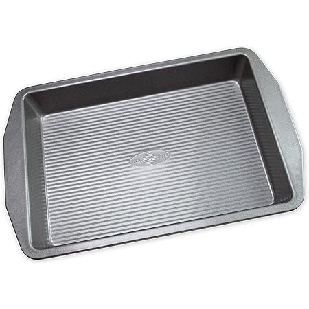 USA Pan American Bakeware Classics 9 x 13-Inch Rectangular Lasagna, Cake and Brownie Pan, Aluminized Steel, 9 x 13 Inch