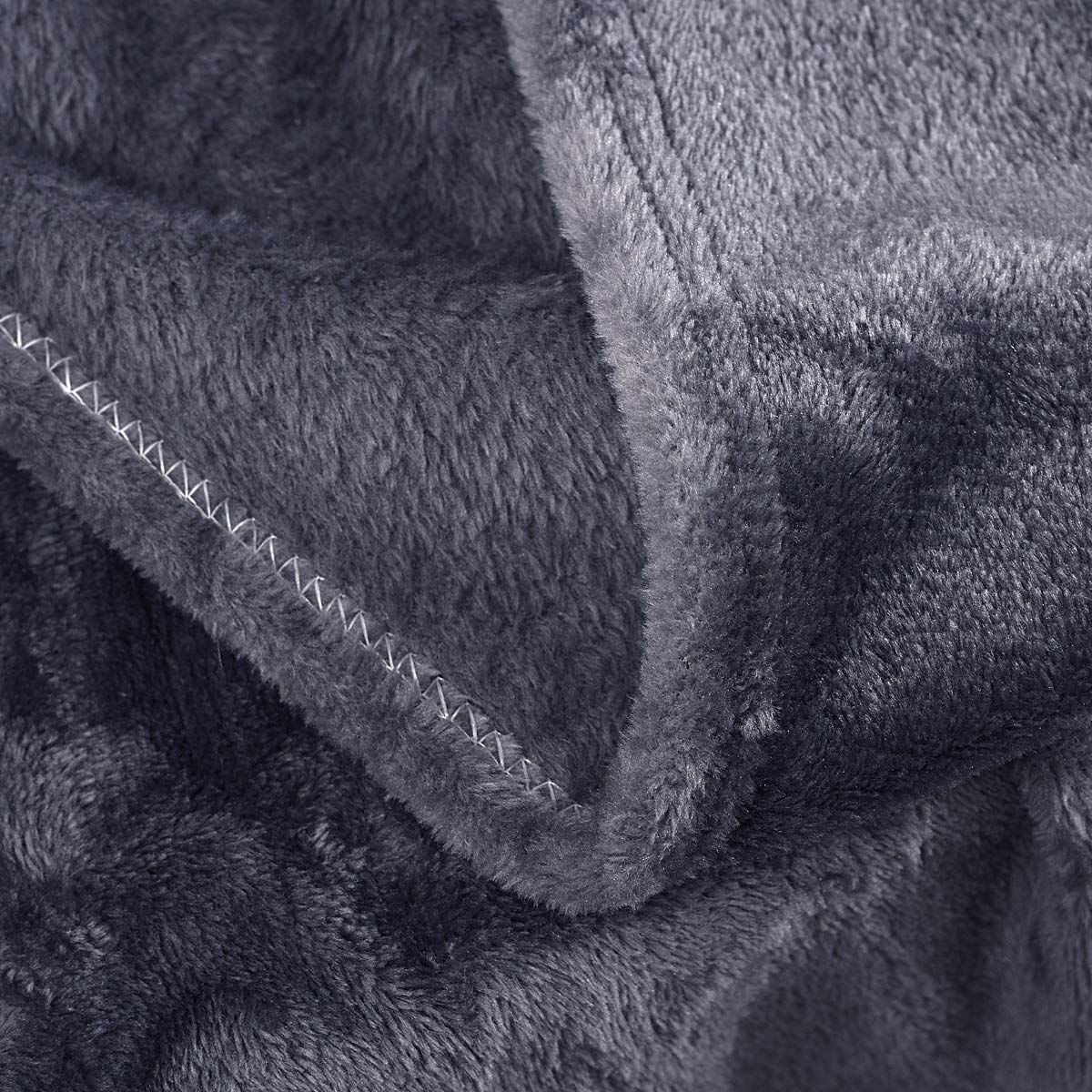 R.SHARE Coperta Sherpa Plaid Divano Coperta Invernale Morbida e Calda Caldo e Spesso Coperta Pile Matrimoniale Per Letto Divano Camera da Letto Ufficio,150 x 200 cm,Beige