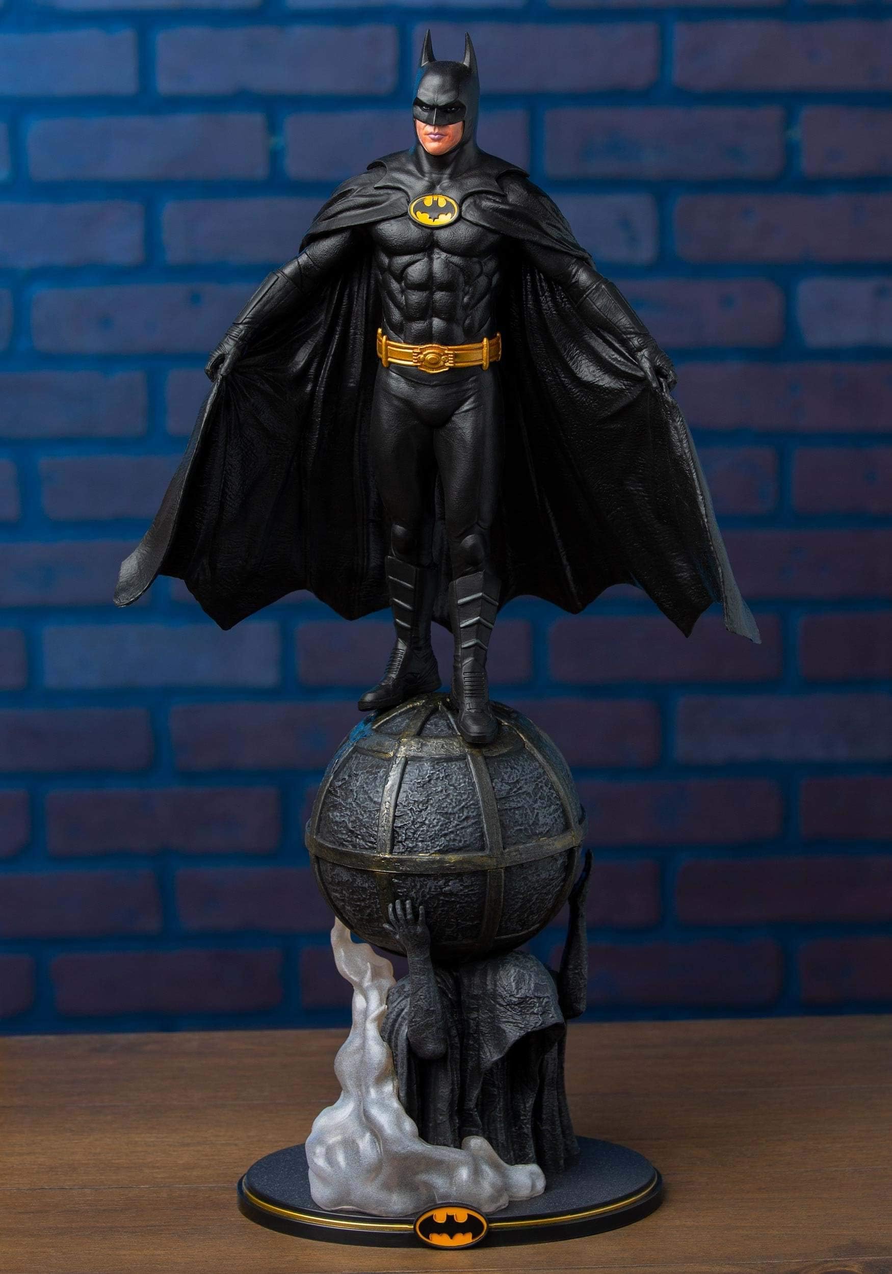 DC Gallery Batman 1989 Movie PVC Figure, Multicolor, 11 inches