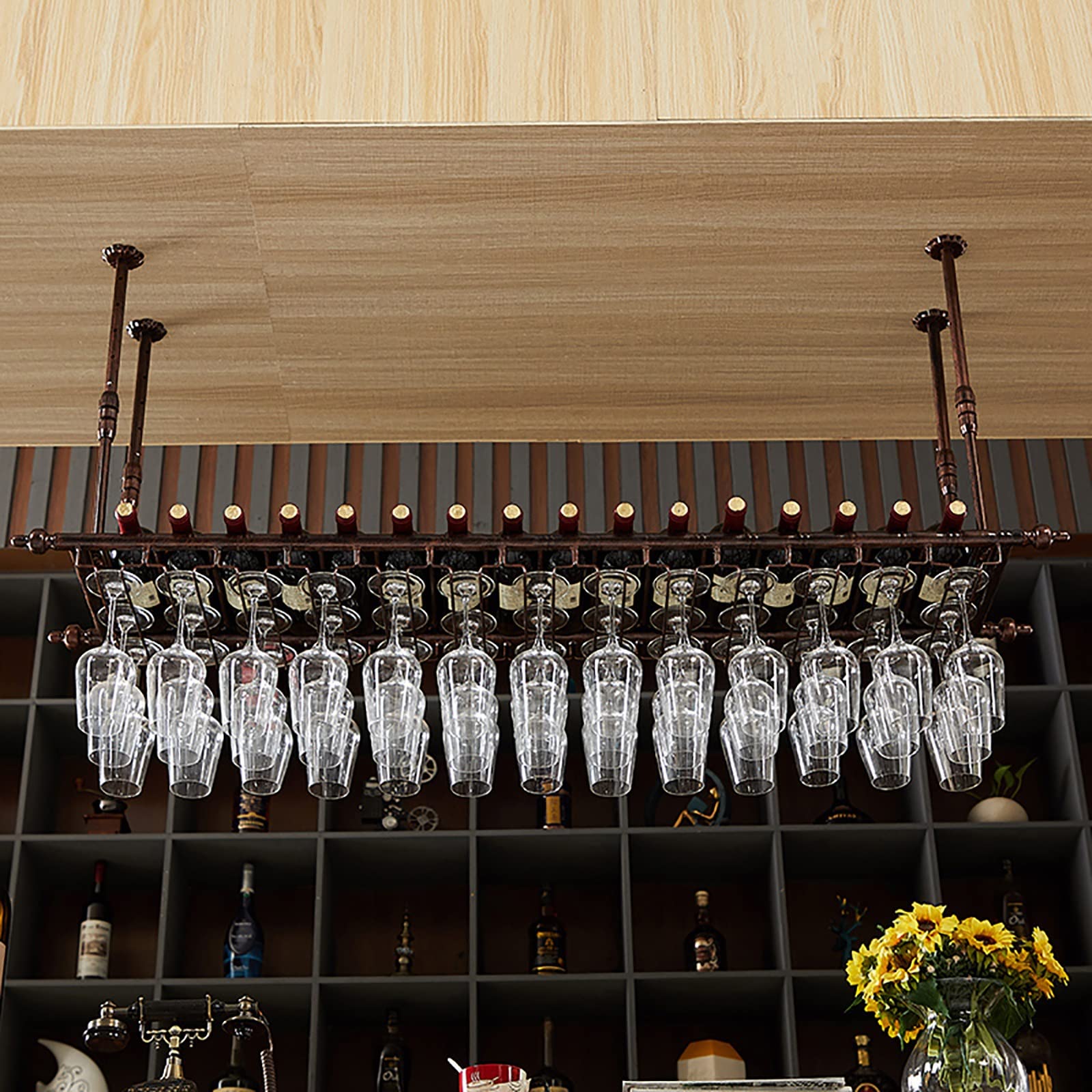 Porte-bouteille de vin pour restaurants et bars ambiance loft vintage