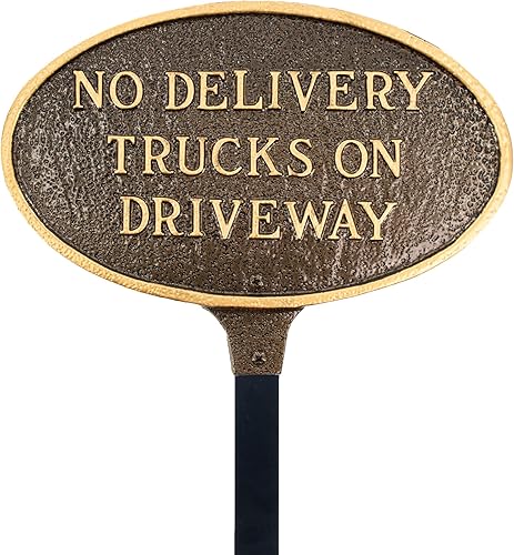 Placa ovalada con texto en inglés "No Delivery Trucks on Driveway" - Placa de visualización de pared o césped - Señal de advertencia comercial -