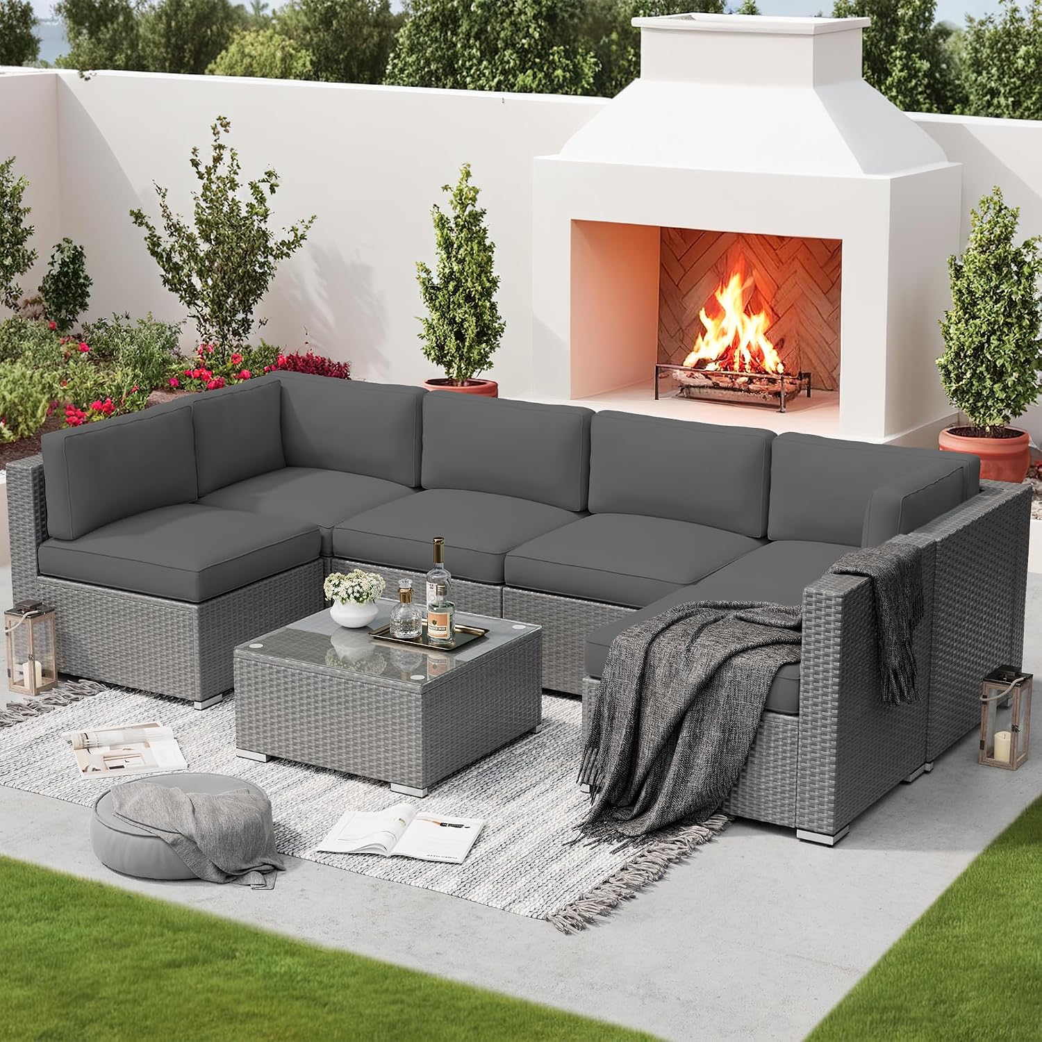 Outdoor Patio Furniture 7-Piece Patio Grey Wicker Modular Sectional Sofa Seating, Patio Conversation Set with Glass Coffee Table & Black Covers (Grey Cushion)