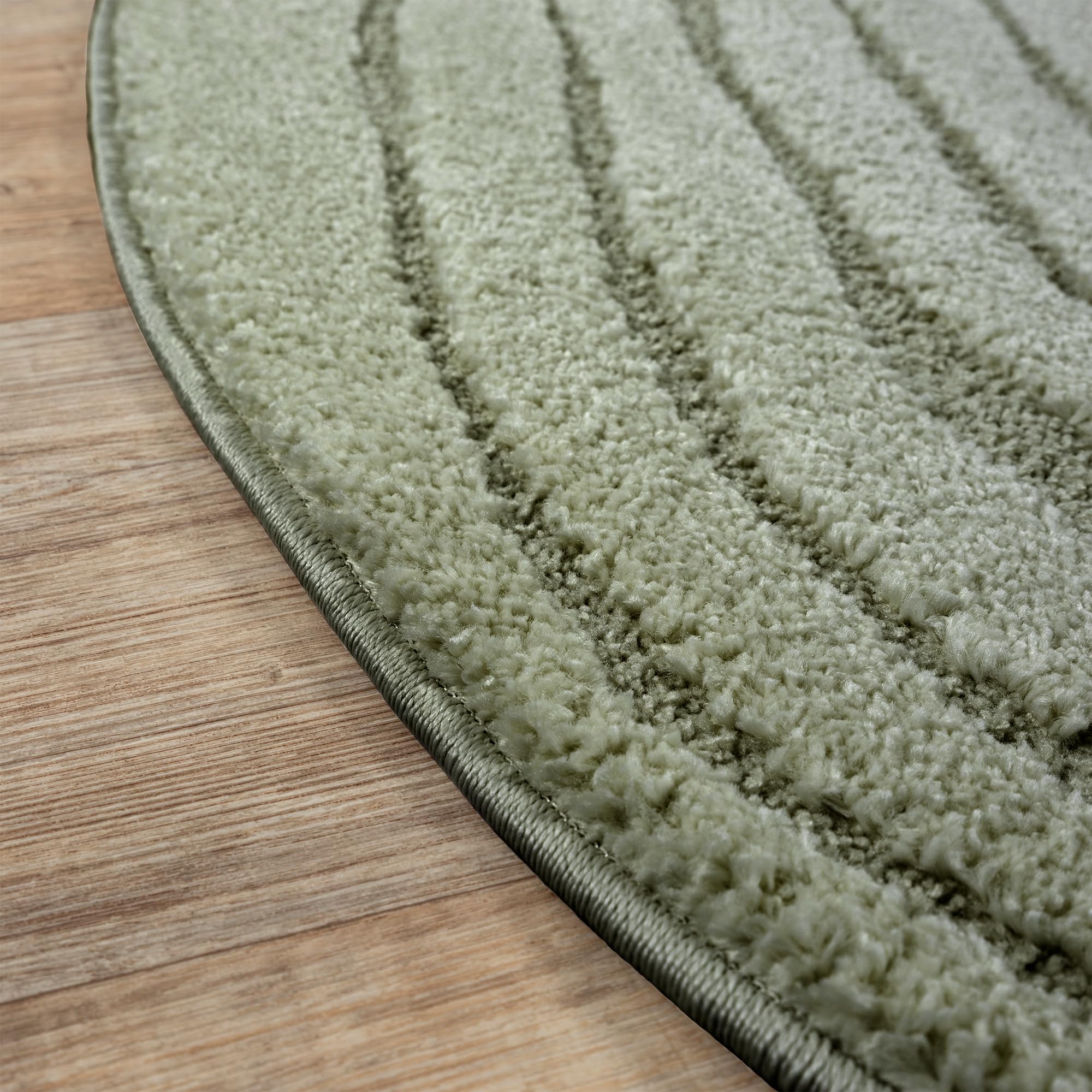 the carpet Everest - Moderner Kurzflor Teppich Hoch-Tief-Struktur, 3D-Effekt, weiche Oberfläche und hohe Flordichte, ideal für Wohnzimmer & Schlafzimmer, Grün, 160 cm Rund