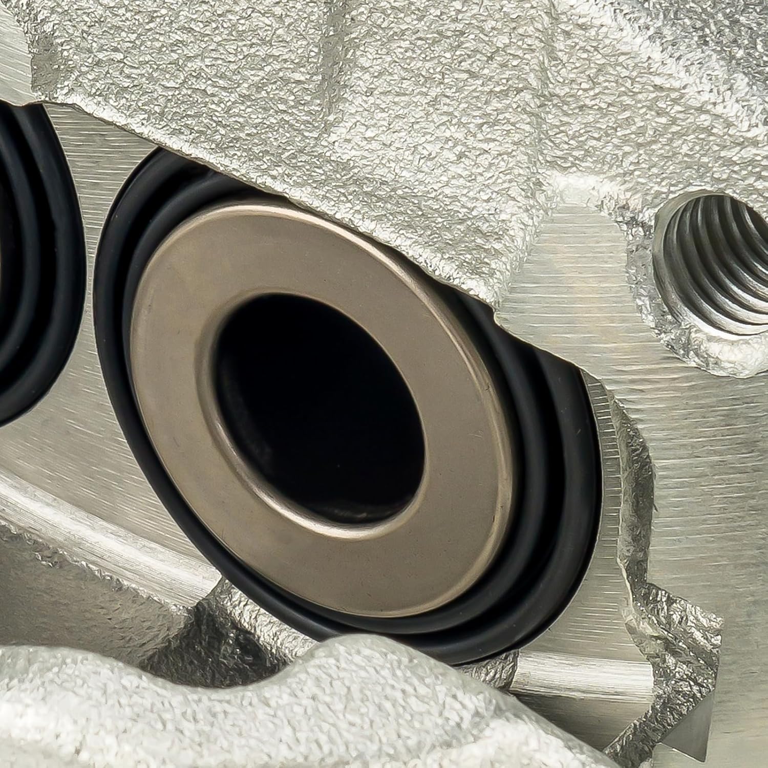 Rear Left or Right Brake Caliper 18B4752 Replacement For 2000-2004 F250 Super Duty, 2000-2004 F350 Super Duty, 2000-2005 Excursion, Rear left Driver Side & Right Passenger Side