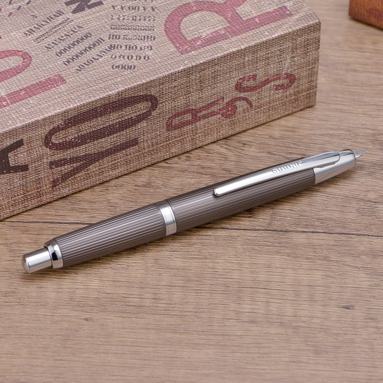 Jinhao 10 Series Press Fountain Pen Brushed Matt Gray Retractable Extra Fine Nib with Ink Converter and Metal Pen Box Set (Silver Clip Version) - Image 3