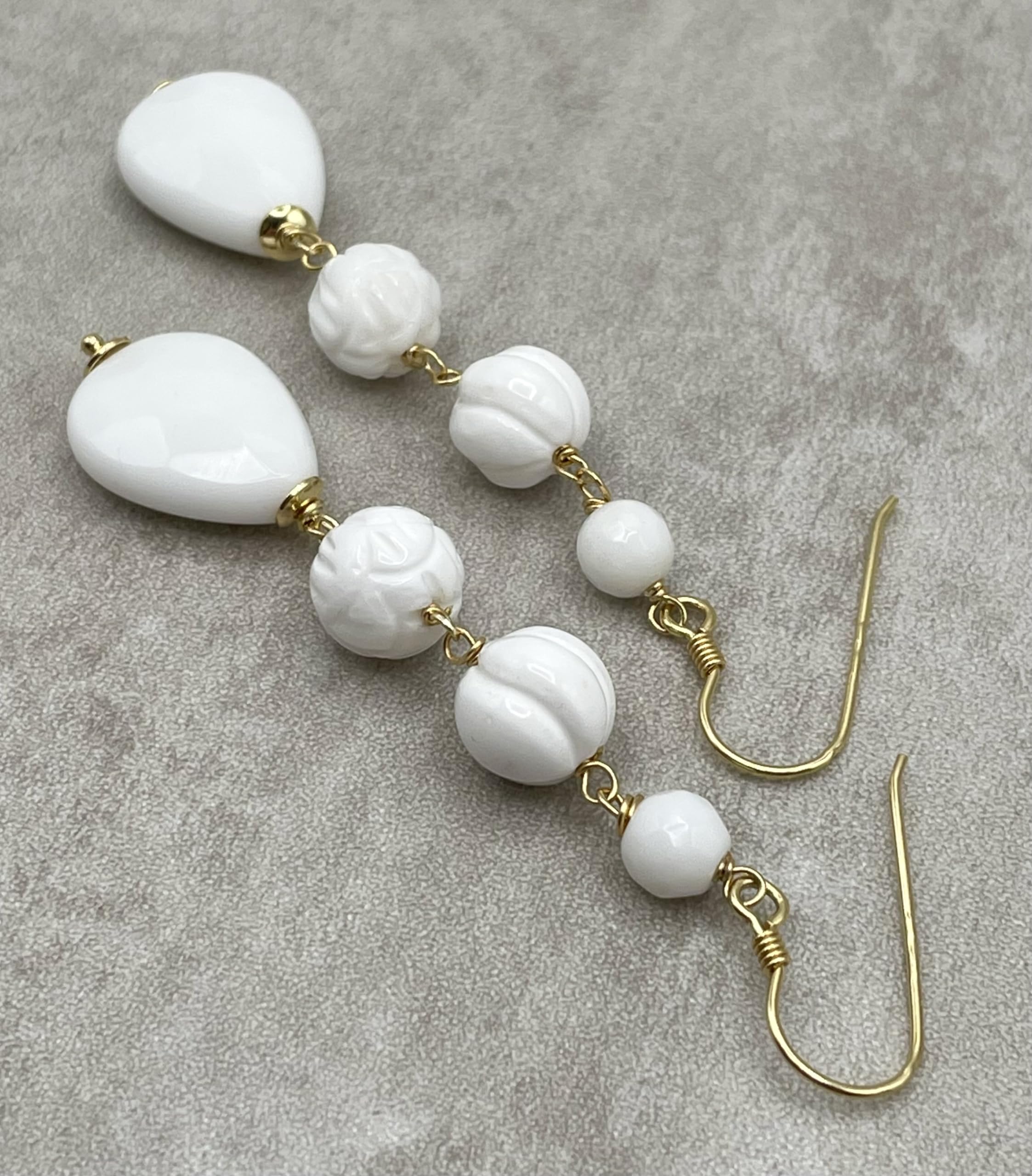 Orecchini con Agata Bianca e Conchiglia, Pendenti Lunghi, Argento 925, Gioielli Pietre Dure, Bijoux Estate, Regalo Compleanno per Donne