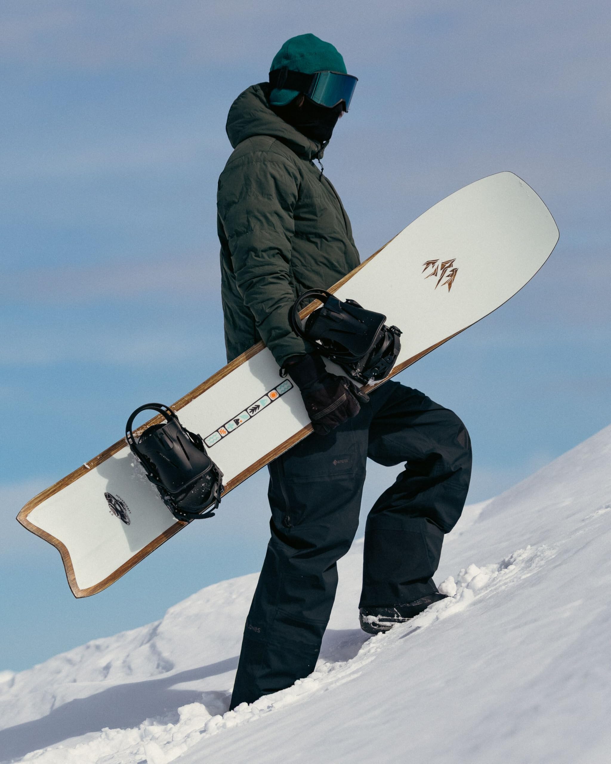 JONES - Snowboard Hovercraft 2.0, idéal pour le saut de pow, le busting brut et le slaloming des arbres