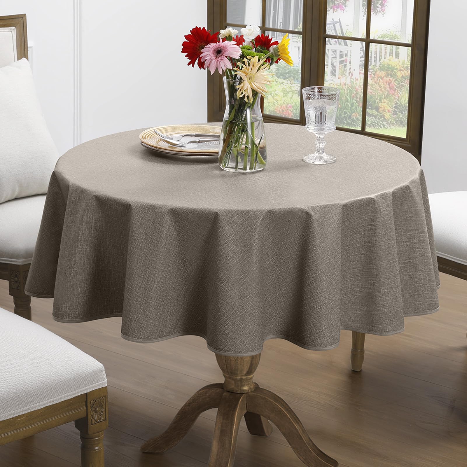 Romanstile Outdoor Table Cloth Round Vinyl 140 cm,Waterproof,Wipe Clean Oilcloth Table Cover PVC Faux-Linen Texture,Reinforced Edge for Coffee table,Garten Dining Table,Spring,Summer,natural linen