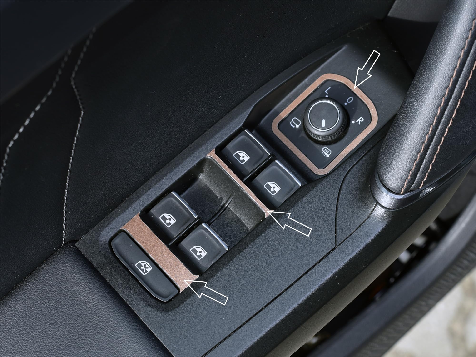 Afdekking van staal voor Cupra.Leon/Formentor, kleur COPPER stijl, kofferbakknop, 1 stuk roestvrij staal V1 V2 VZ1 VZ2 VZ3 VZ5 VZ Veloz Edition Leon tuning accessoires Afdekking van staal voor Cupra.Leon/Formentor, kleur COPPER stijl, kofferbakknop, 1 stuk roestvrij staal V1 V2 VZ1 VZ2 VZ3 VZ5 VZ Veloz Edition Leon tuning accessoires