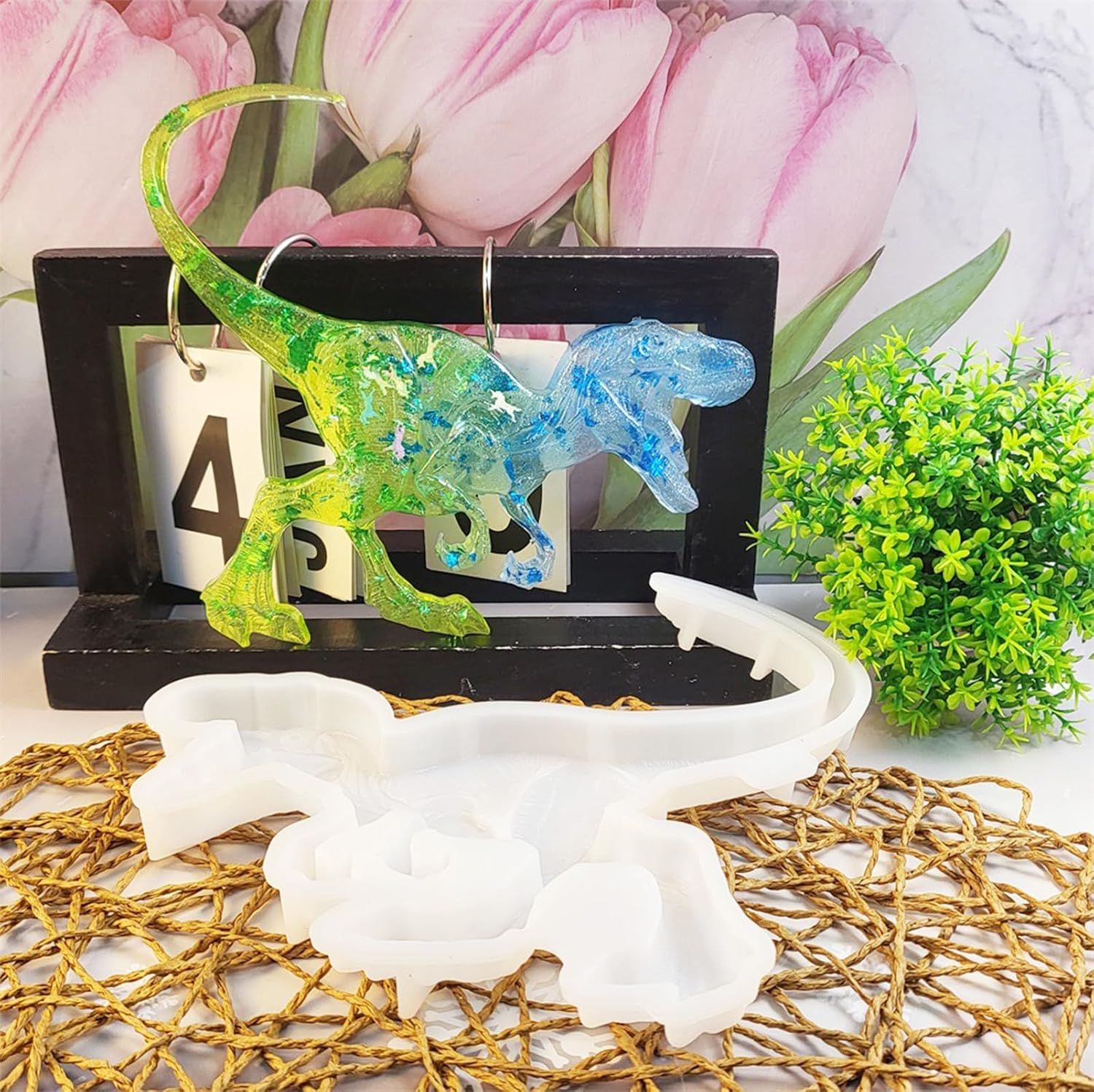 Dinosaur Resin Mold 3D Animal Silicone Mold Dinosaur Molds for Epoxy Resin Wall Hanging Silicone Mold Epoxy Resin Molds Dinosaur for Resin Casting DIY Crafts Wall Door Decor (Dinosaur Mold)