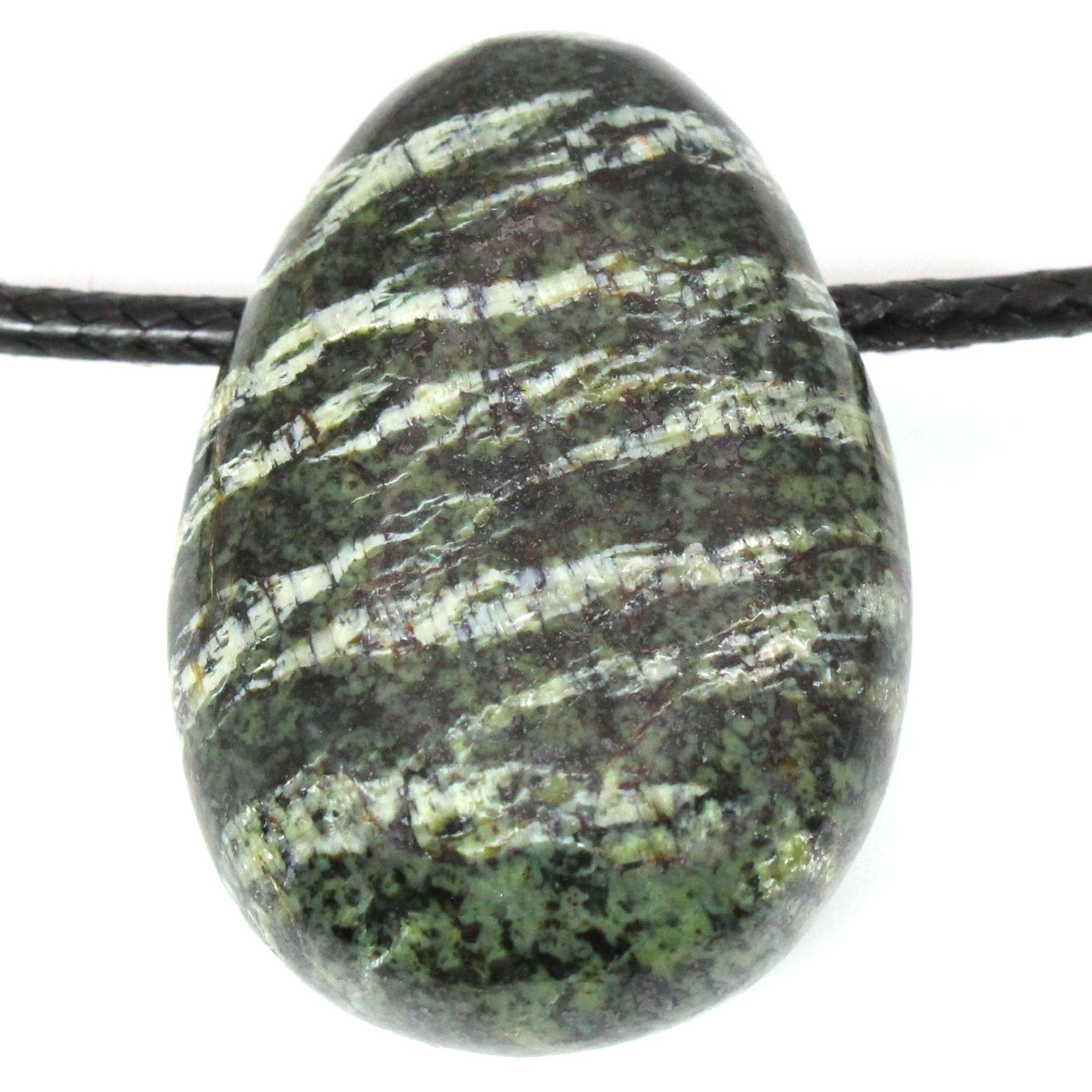 Echter Serpentin Tropfenanhänger mit gewachstem Baumwollband - Gebohrter Trommelstein - Drehverschluss aus Edelstahl (Serpentin 55)