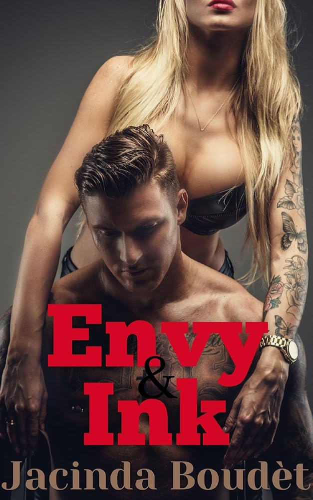 Кейт Хадсон жалаңаш Қыздар қарап тұрғанда ер адам жұлқынып кетеді.