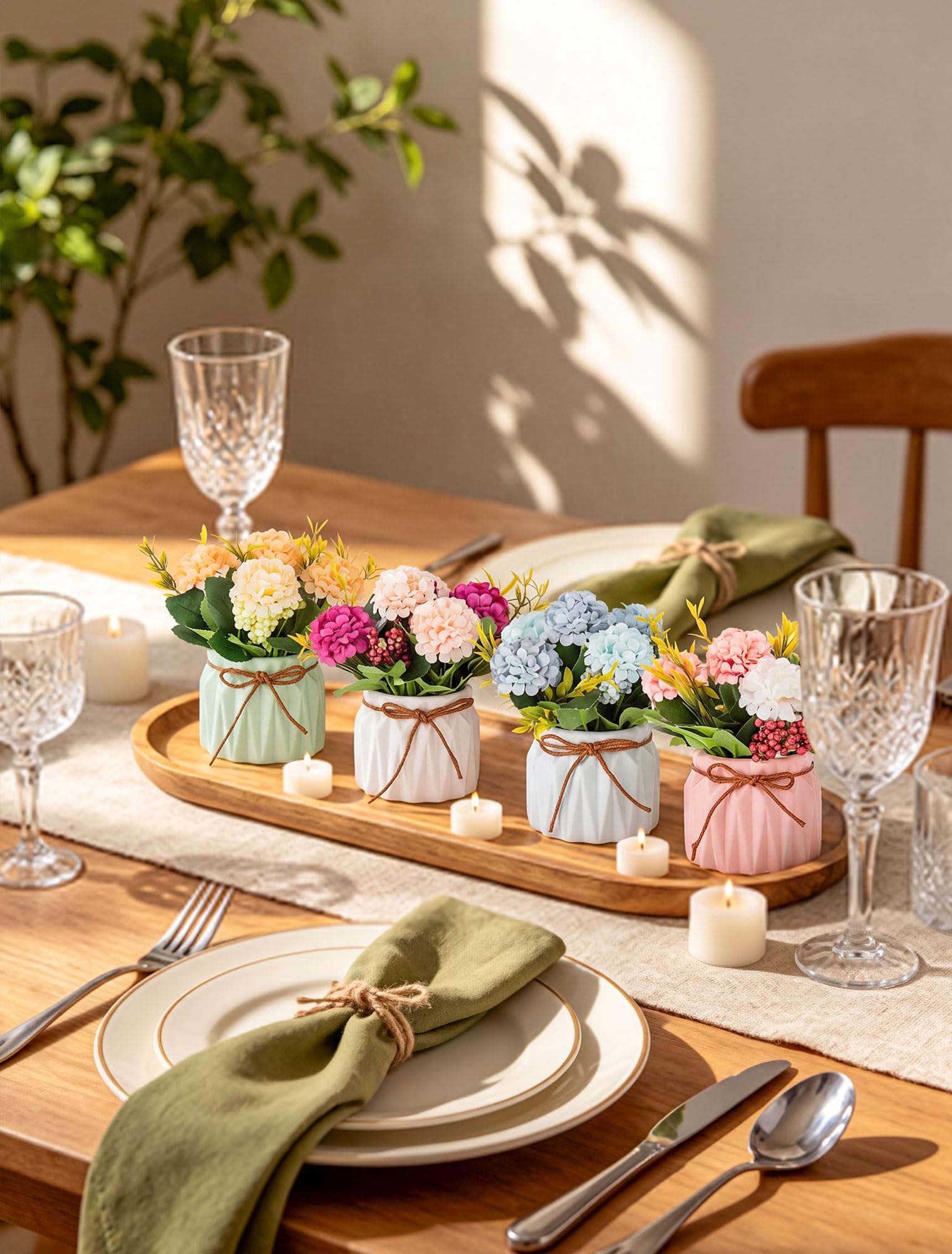 BLOSMON Petites Fleur Artificielle avec Vase pour Table Deco, 4 Pièces