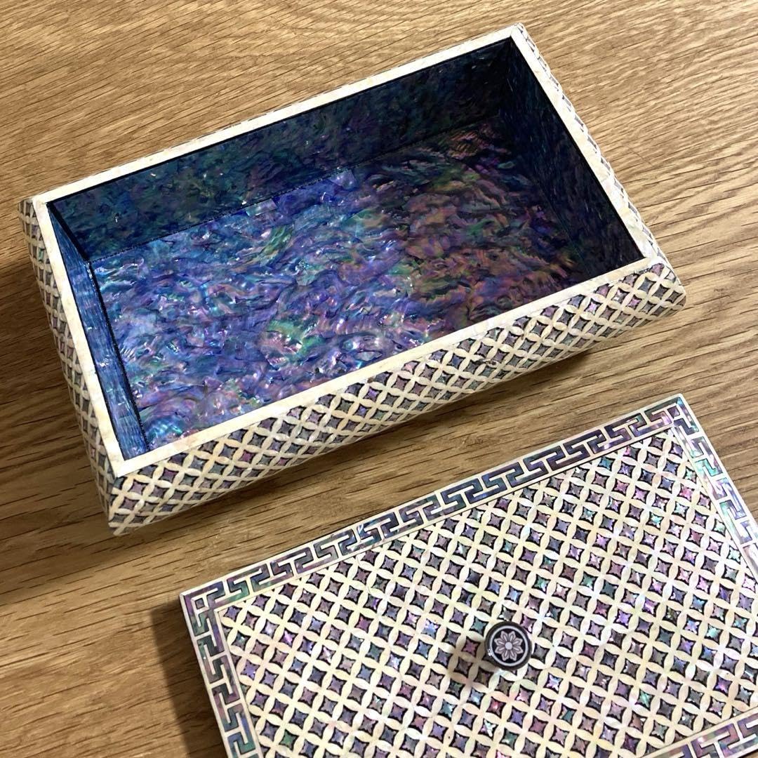 韓国伝統工芸品 真珠層漆器 ナジョンチルギ Najeon Chilgi [新品] 値下げ】韓国伝統工芸品 真珠層漆器 ナジョンチルギ Najeon