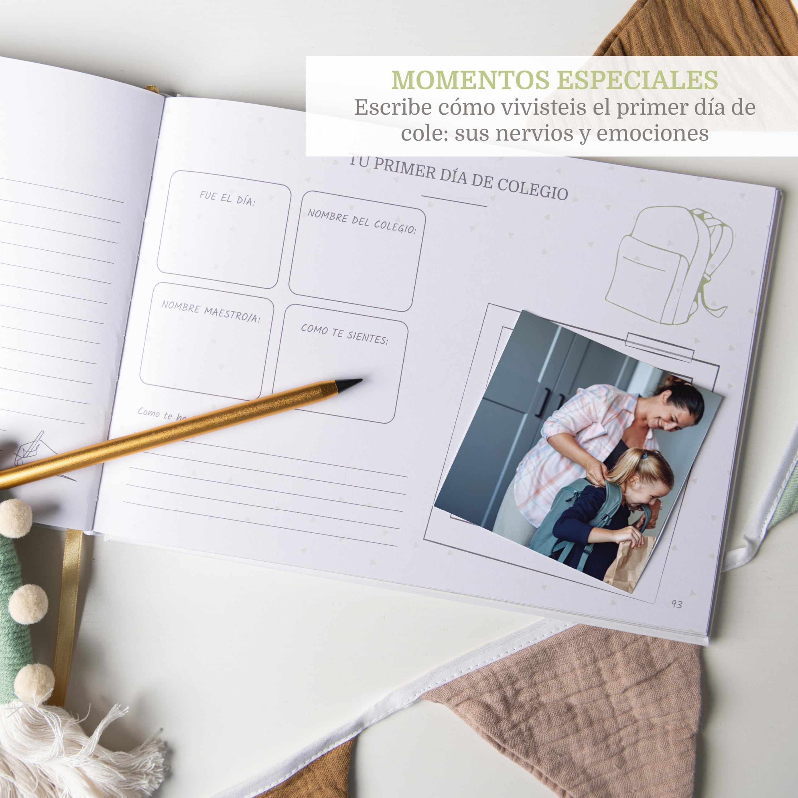Album Fotos Bebe Primer Año + Lápiz Metálico + Caja Regalo con Cierre Magnético + Pegatinas | Libro Recuerdos Bebe | Album Bebe Recien Nacido hasta los 5 Años (Español)