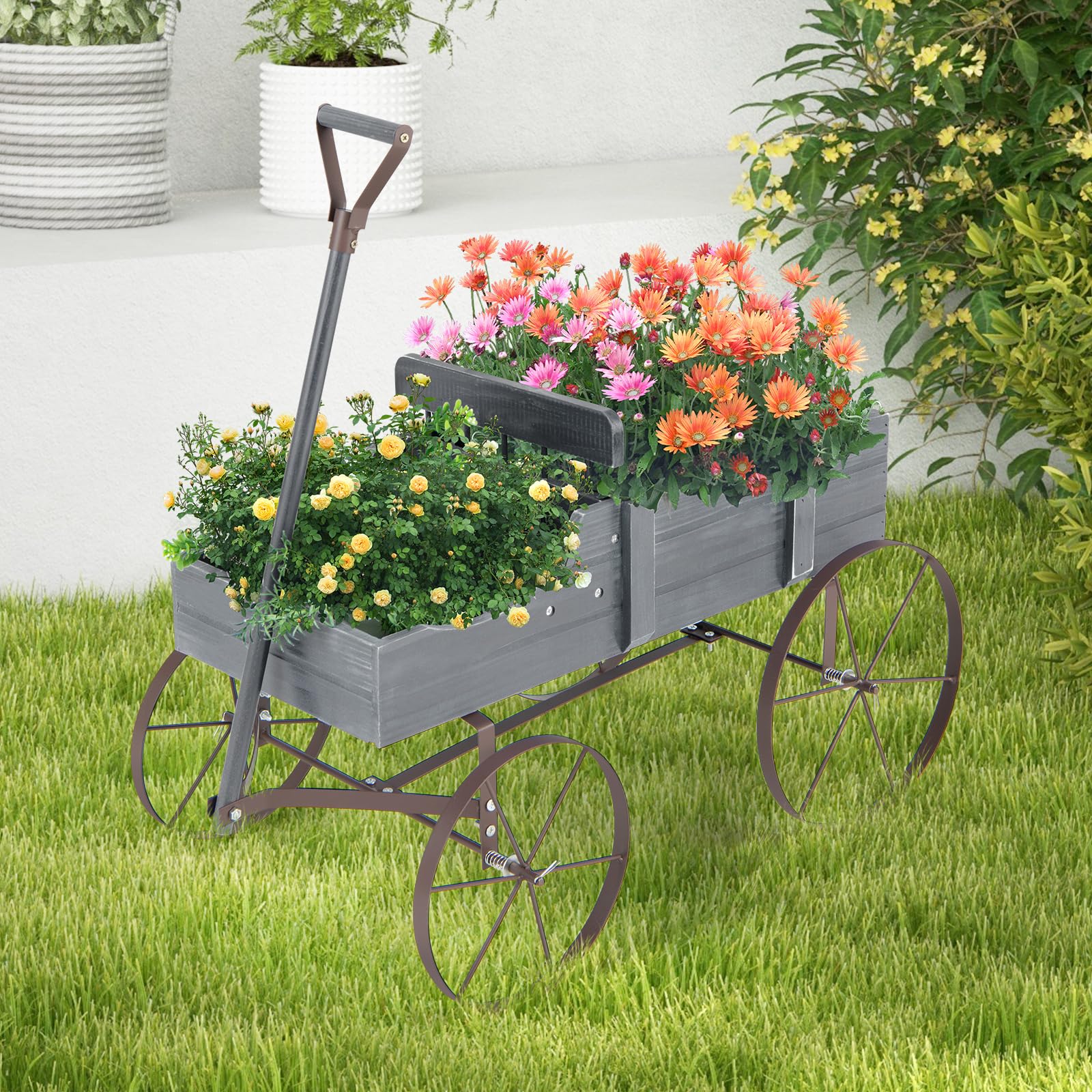 HOMASIS Brouette en Bois pour Plantes, Chariot de Jardin avec Roues en Métal et 2 Compartiments, Jardinière en Forme de Monocycle Décoratif pour Jardin, Terrasse, Patio, 63 x 35 x 62,5 cm (Gris)