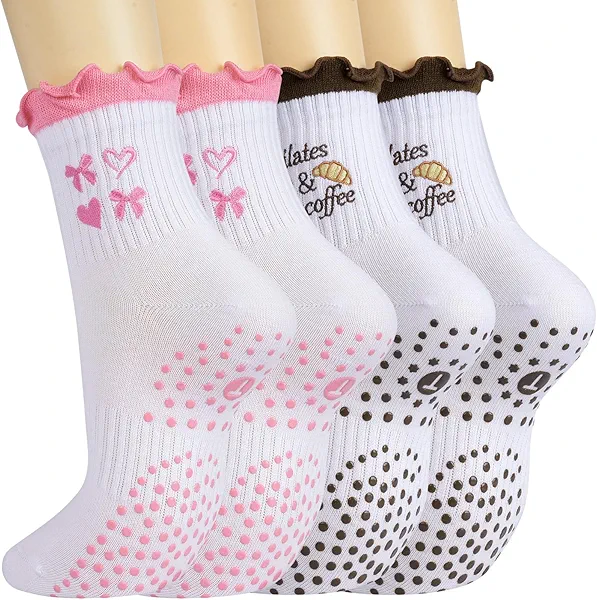 Juedverty 2 Pairs Women's Cute Pilates Ruffle Socks, Grippy Non-Slip Crew Socks with Embroidery for Yoga Barre Workout