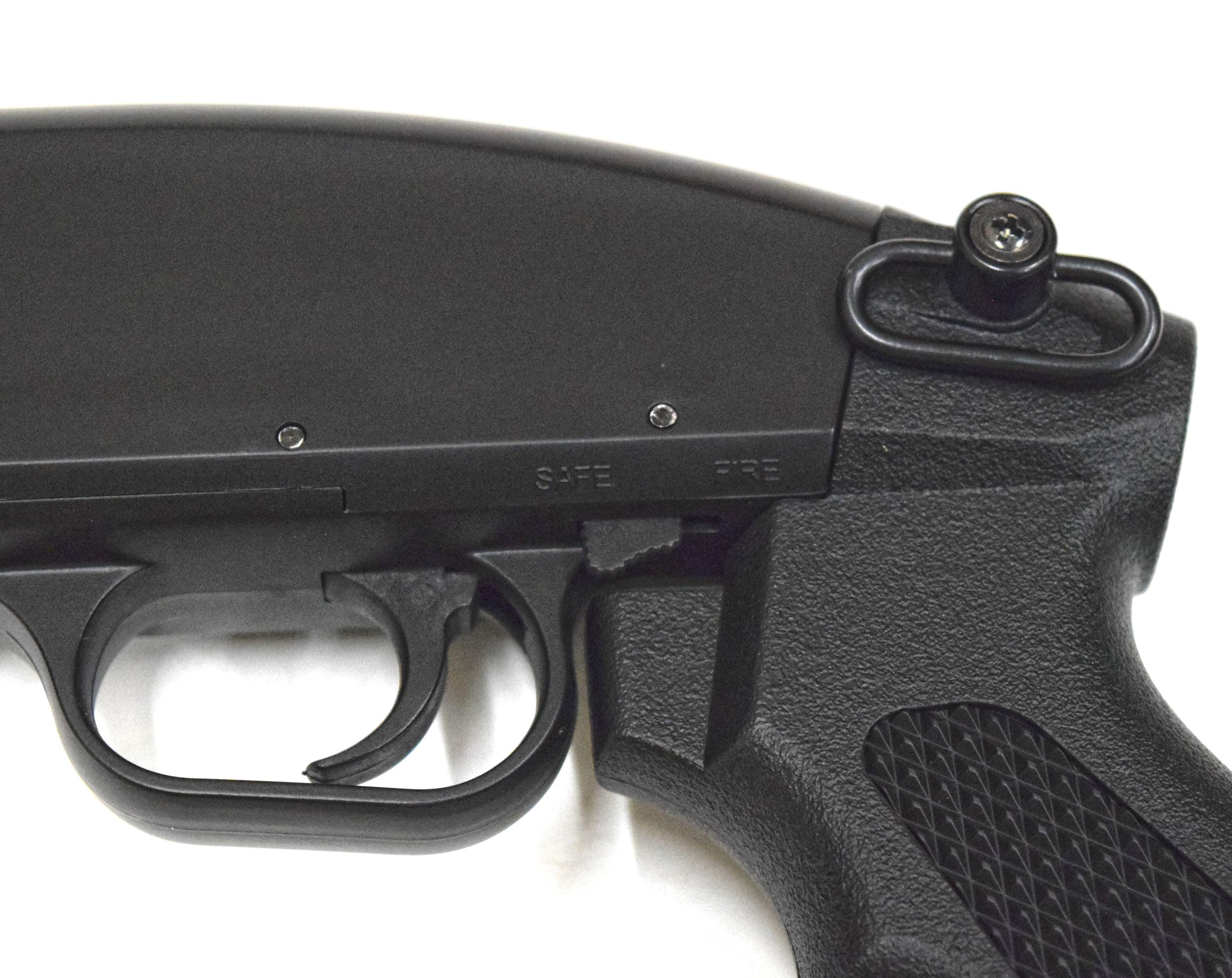 Escopeta Airsoft M58B de Doble Eagle, Acción Manual, Potencia 1 Julio, Plástico y Aluminio, 675 mm, 1 Cargador de 14 Bolas