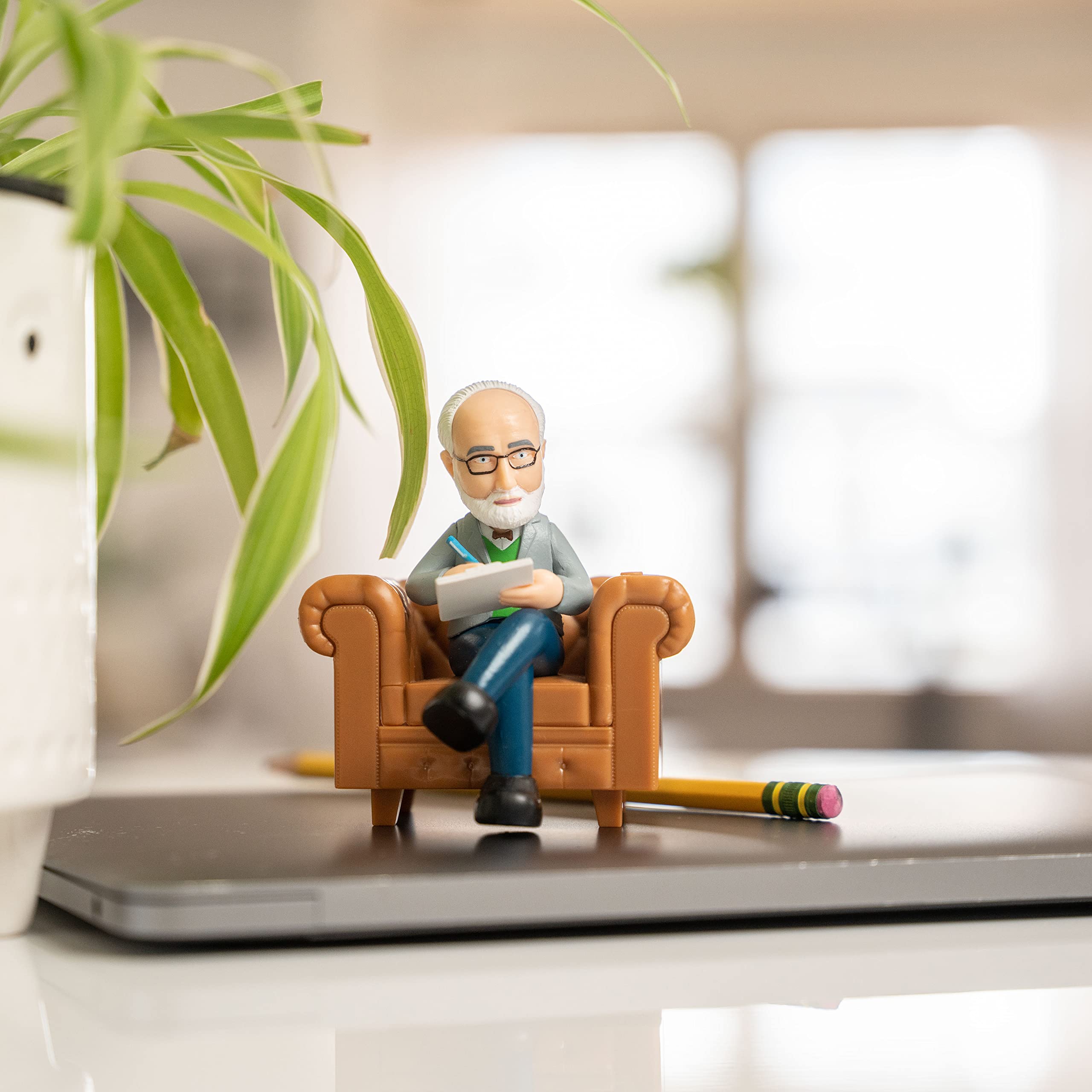 NPW Desktop Therapist, Novelty Prank Gift for Kids & Adults, Funny Sound Machine with 16 Sound Phrases of Emotional Support, Batteries Included