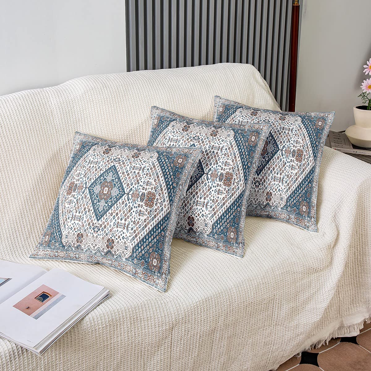 Motivo Floreale Mandala Blu Arancione Set Di 2 Federe Per Cuscini 50x50 Cm, Stampa Floreale Bohémien - Misto Cotone E Lino, Blu Navy E Arancione Set Federe Decorative Cotone Lino