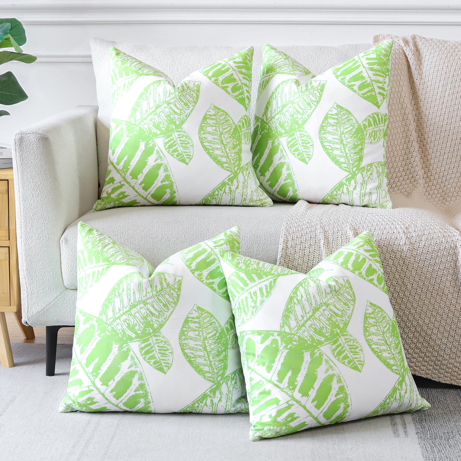 Sungeek Set of 4 Leaf Print Decorative Cushion Covers Soft Pillow Covers with Invisible Zipper Square Throw Pillow Cases for Sofa Bed Patio Farmhouse Outdoor (Green, 45x45 cm)